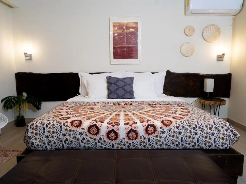 Deluxe King Studio in Studio 27