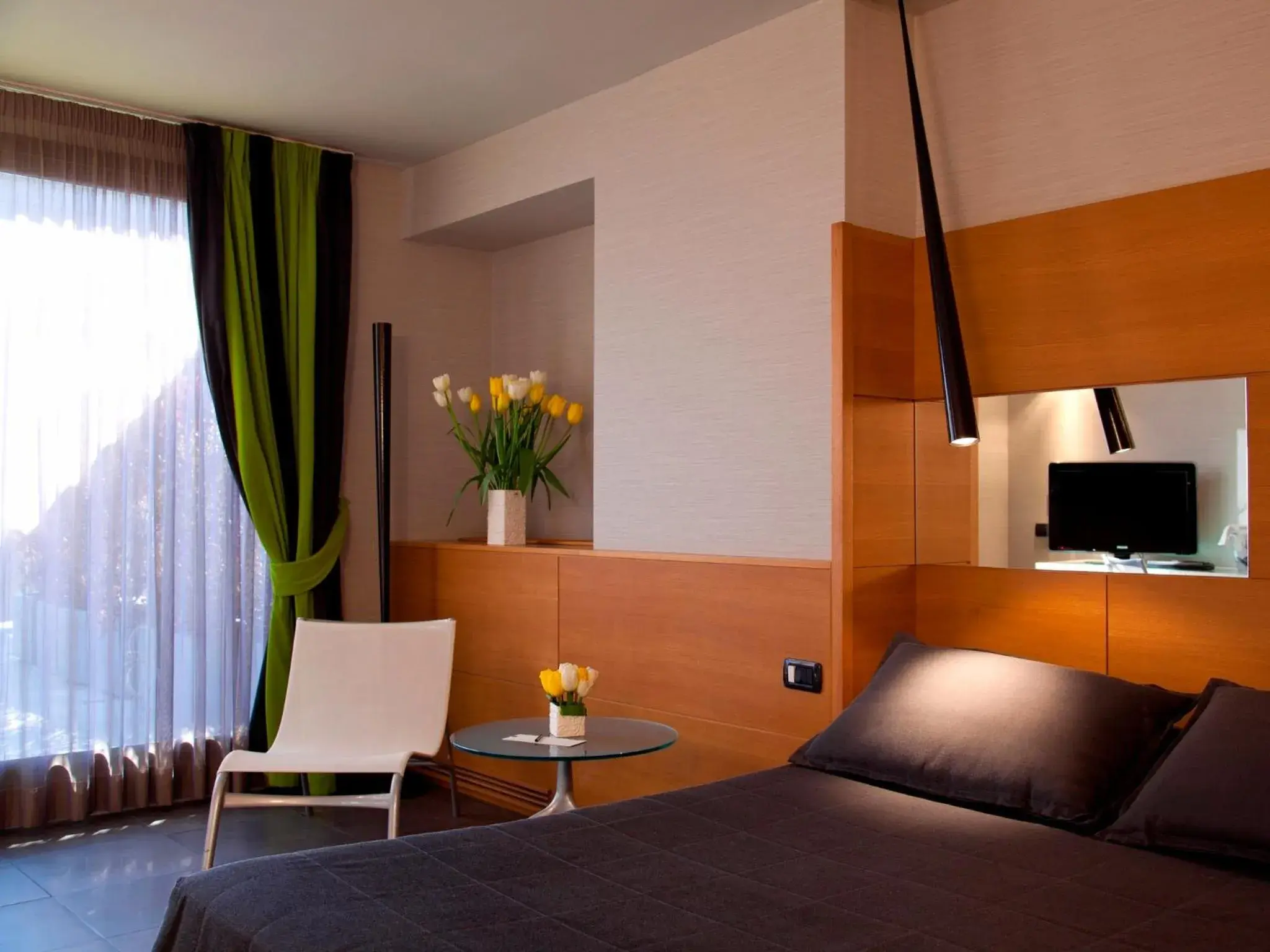 Bed in Hotel Zone Bed in Hotel Zone