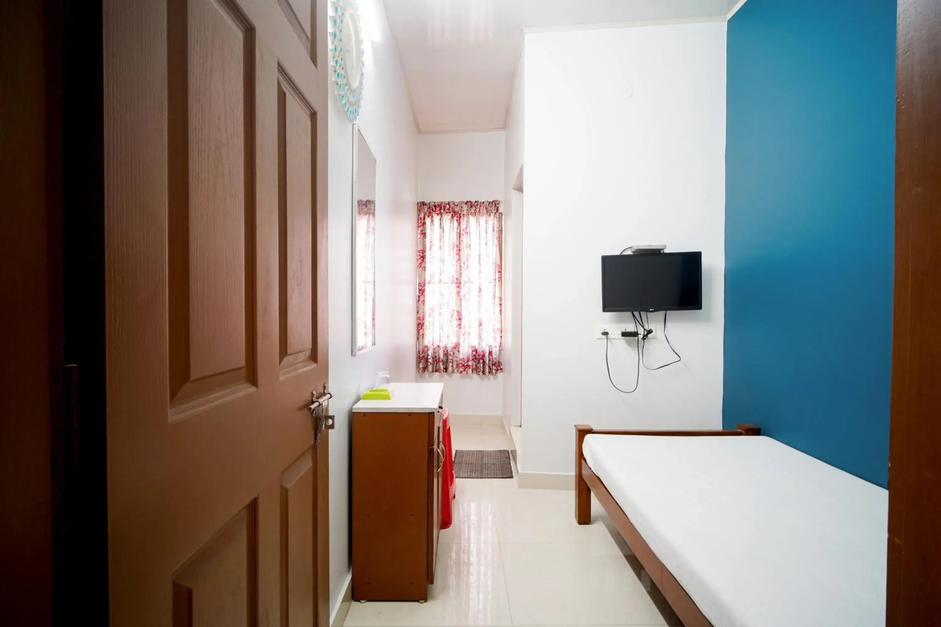Standard Single Room - single occupancy in Reach Residency Standard Single Room - single occupancy in Reach Residency