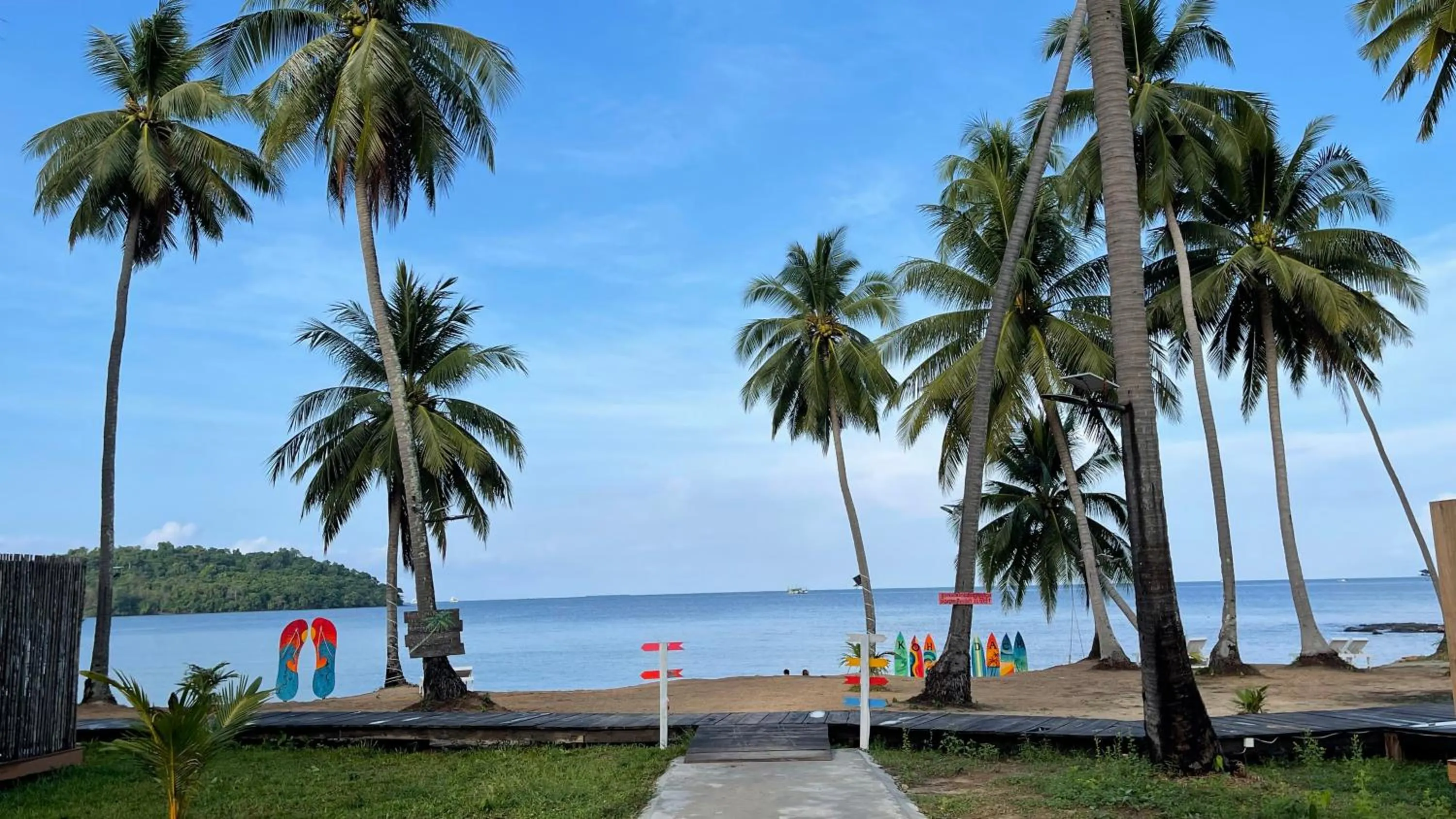 Beach in Koh Sdach Resort by EHM