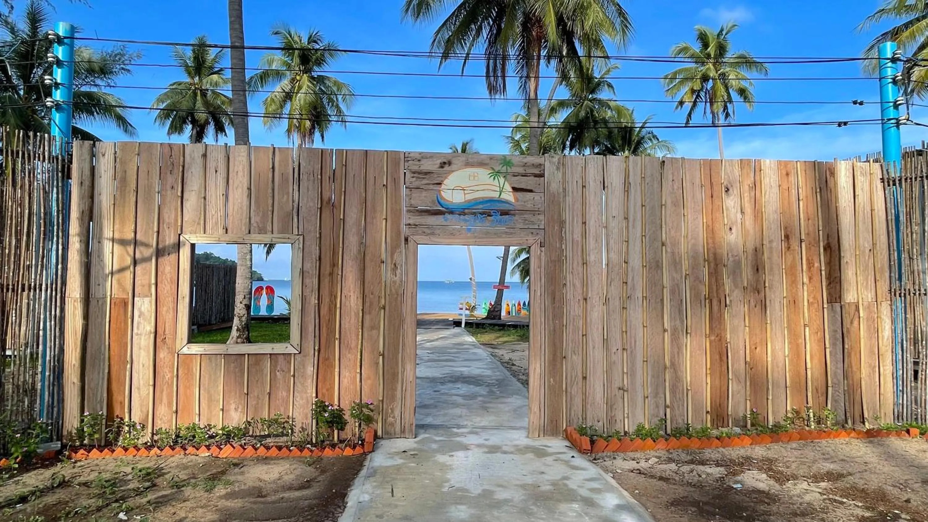 Facade/entrance in Koh Sdach Resort by EHM