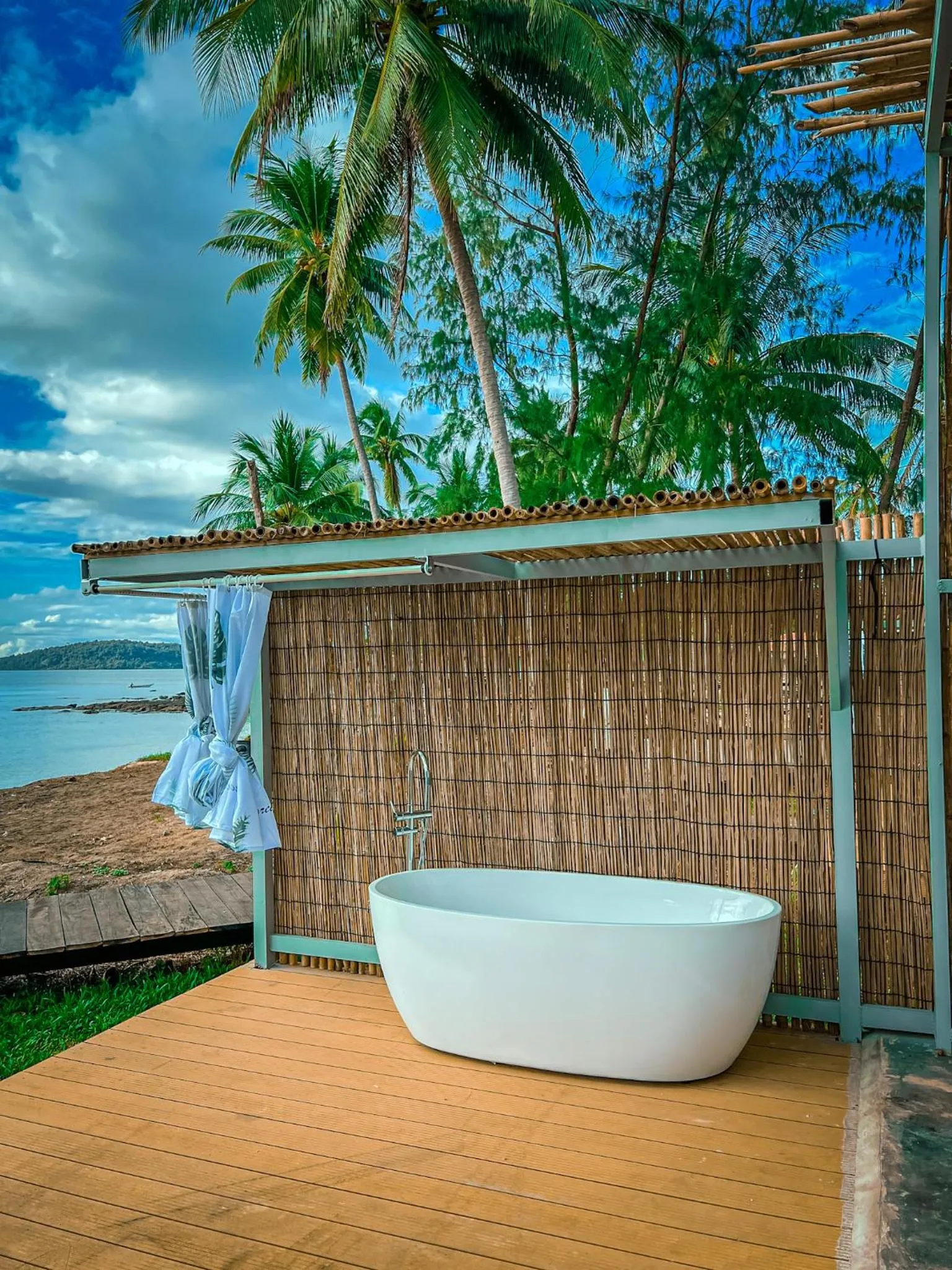Bathroom in Koh Sdach Resort by EHM