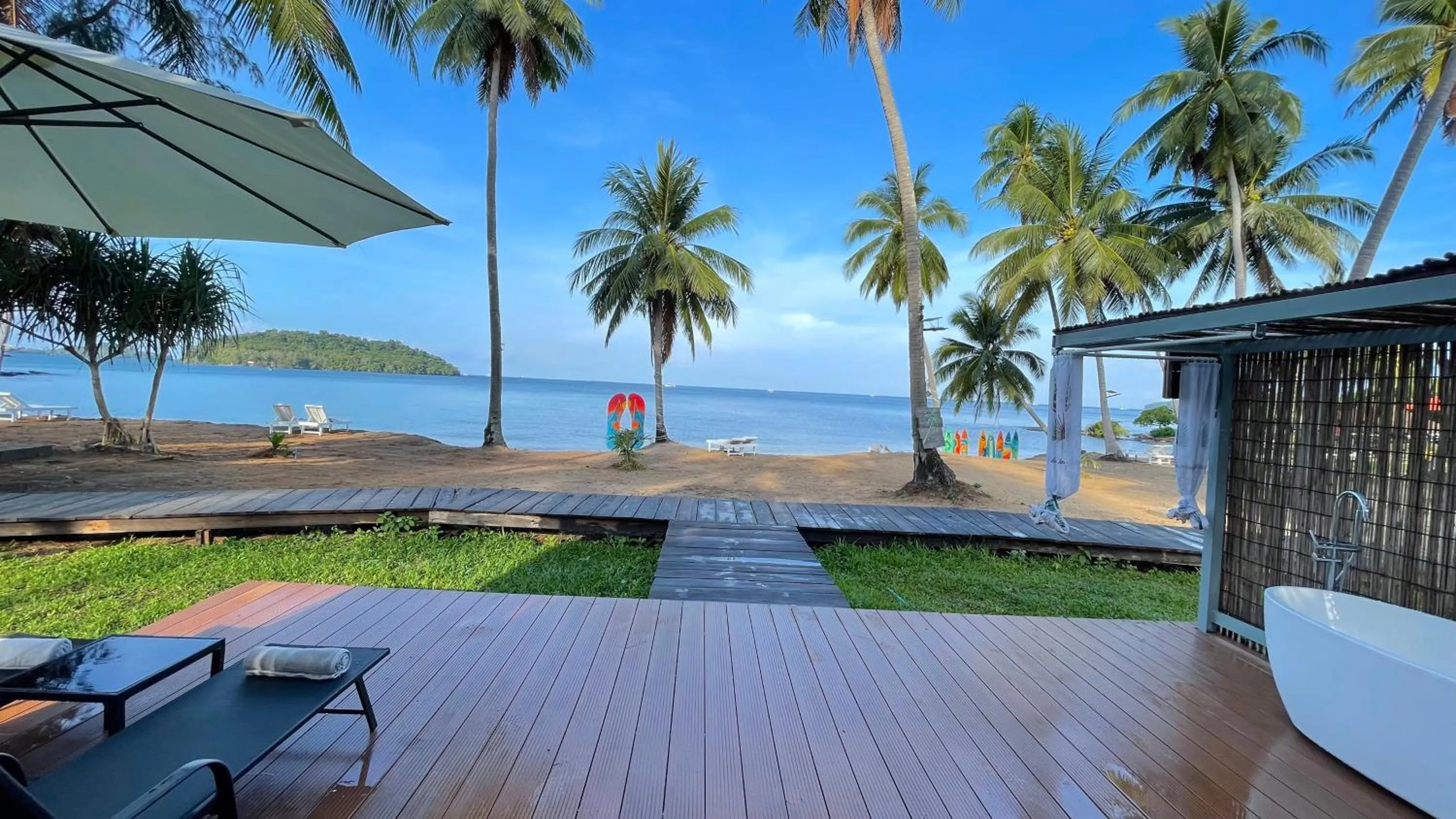 Patio in Koh Sdach Resort by EHM