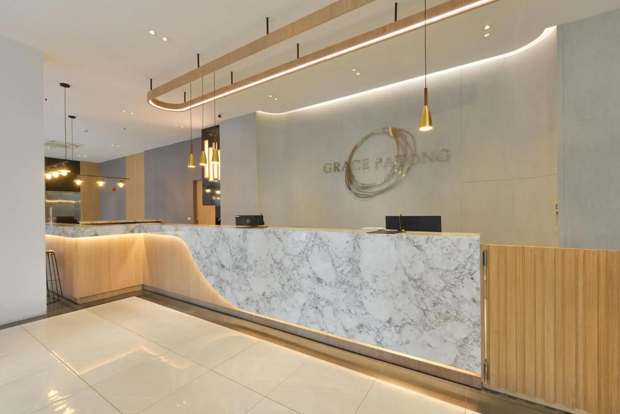 Property building in Grace Patong Hotel Property building in Grace Patong Hotel