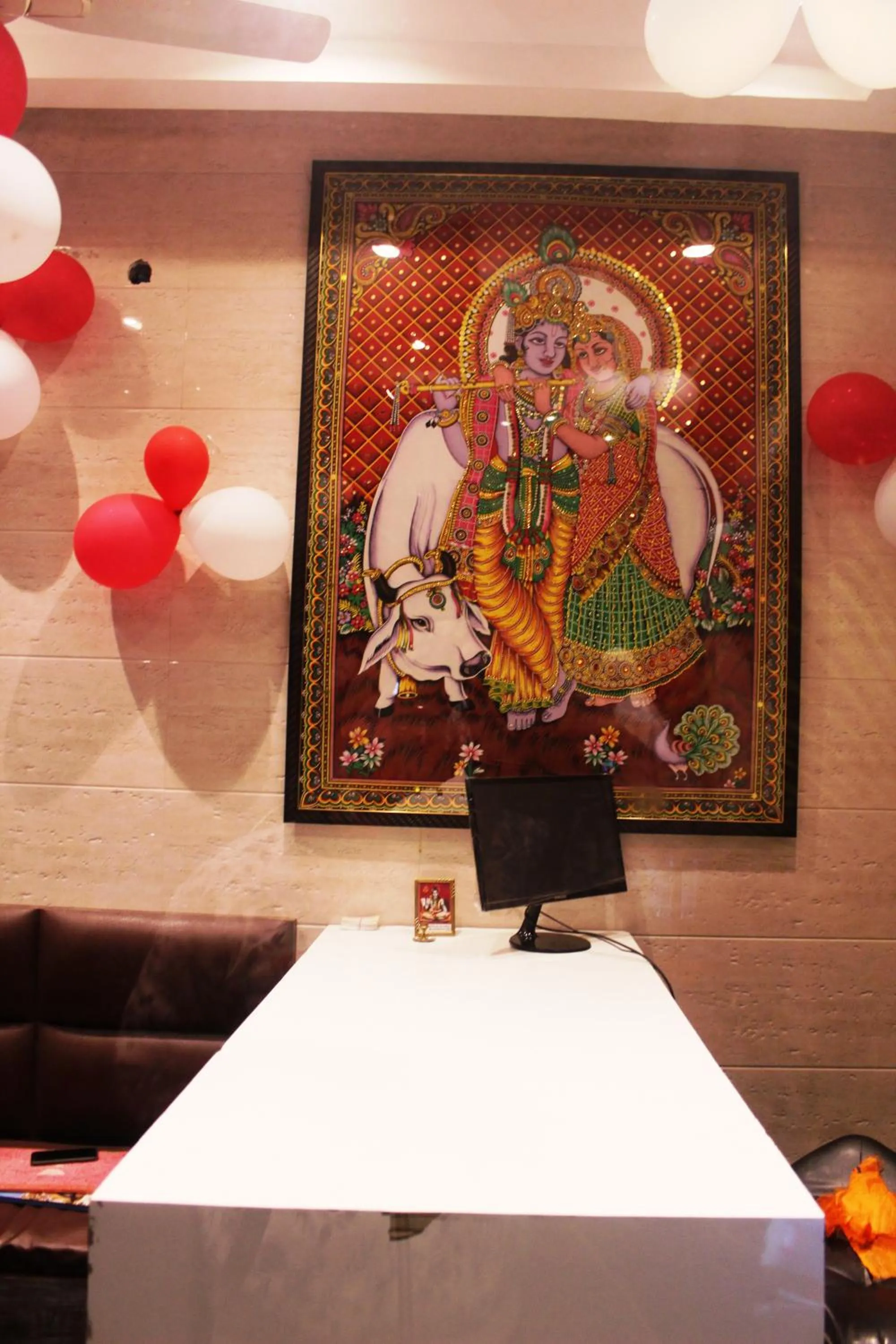 Text overlay in Shree Krishna Hotels