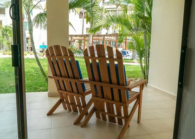 Grand Decameron Los Cabos, A Trademark All-Inclusive Resort Grand Decameron Los Cabos, A Trademark All-Inclusive Resort