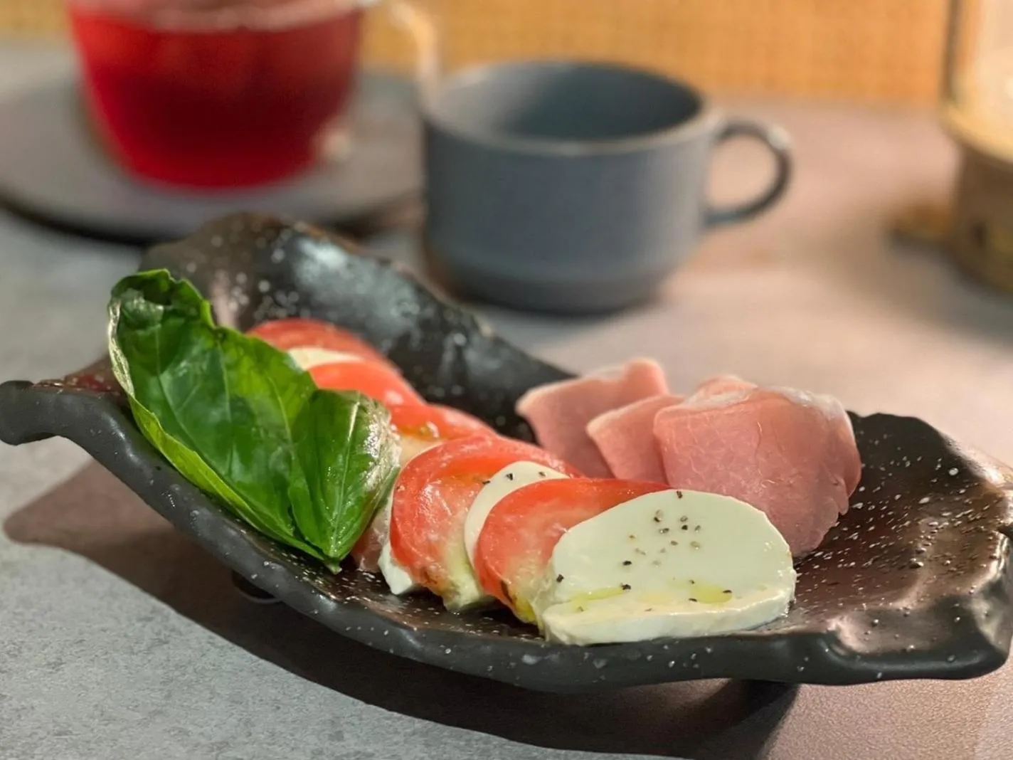 Restaurant/places to eat in Nest Hotel Ishigaki Maesato Beach