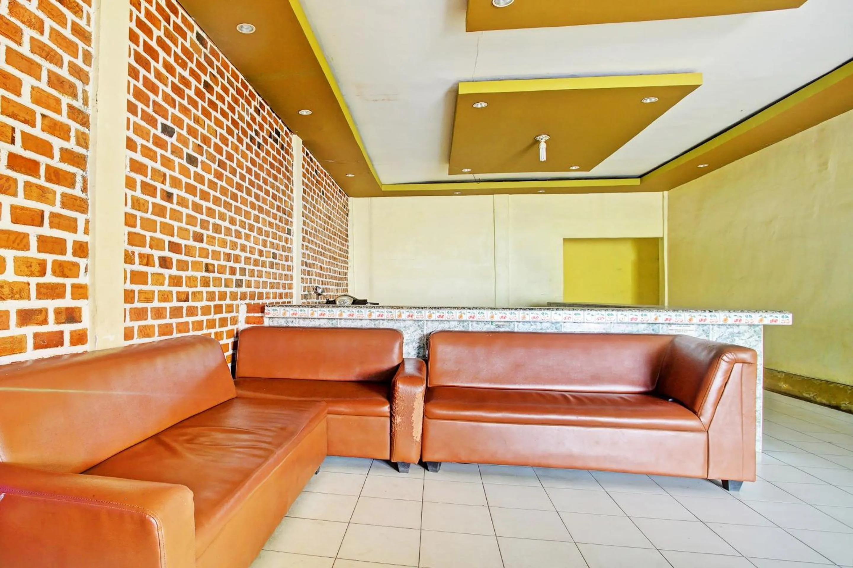 Lobby or reception in Hotel O Sejahtera Syariah