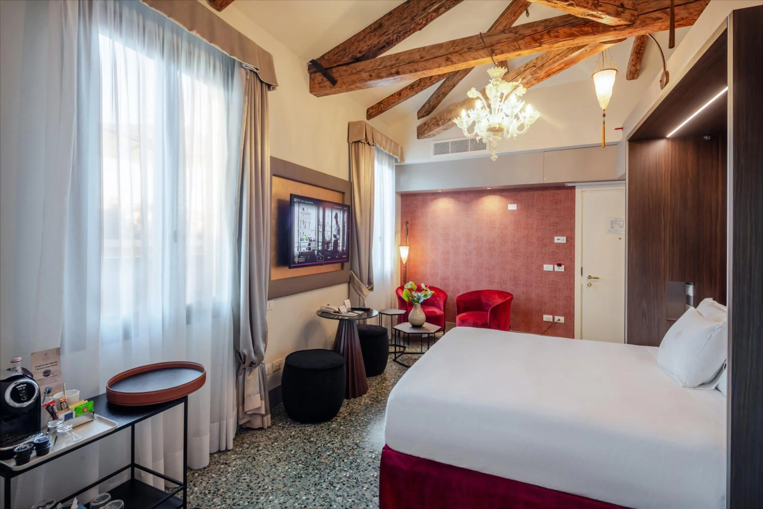 Bed in Palazzo Barocci