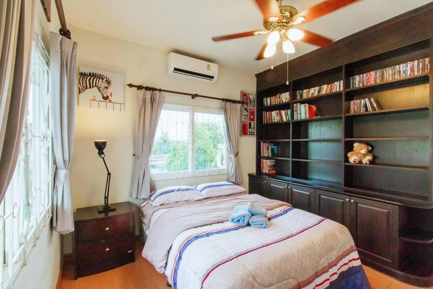 Bed in Captivating 3-Bed Villa in Muang Pattaya