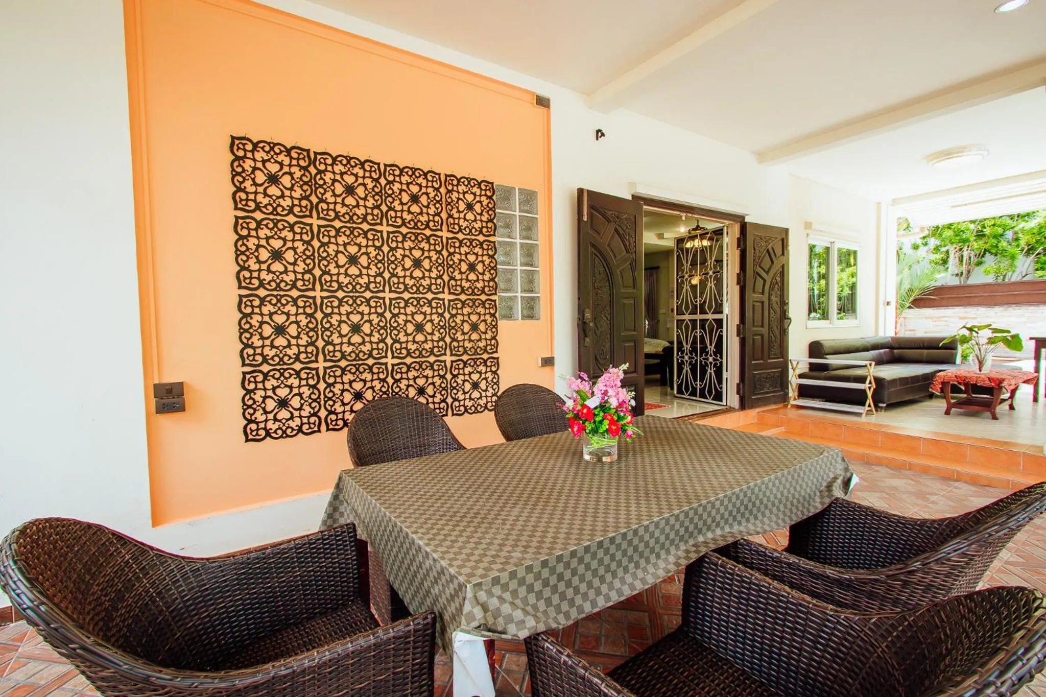 Captivating 3-Bed Villa in Muang Pattaya