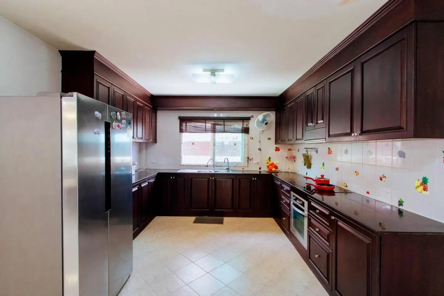 Photo of the whole room in Captivating 3-Bed Villa in Muang Pattaya