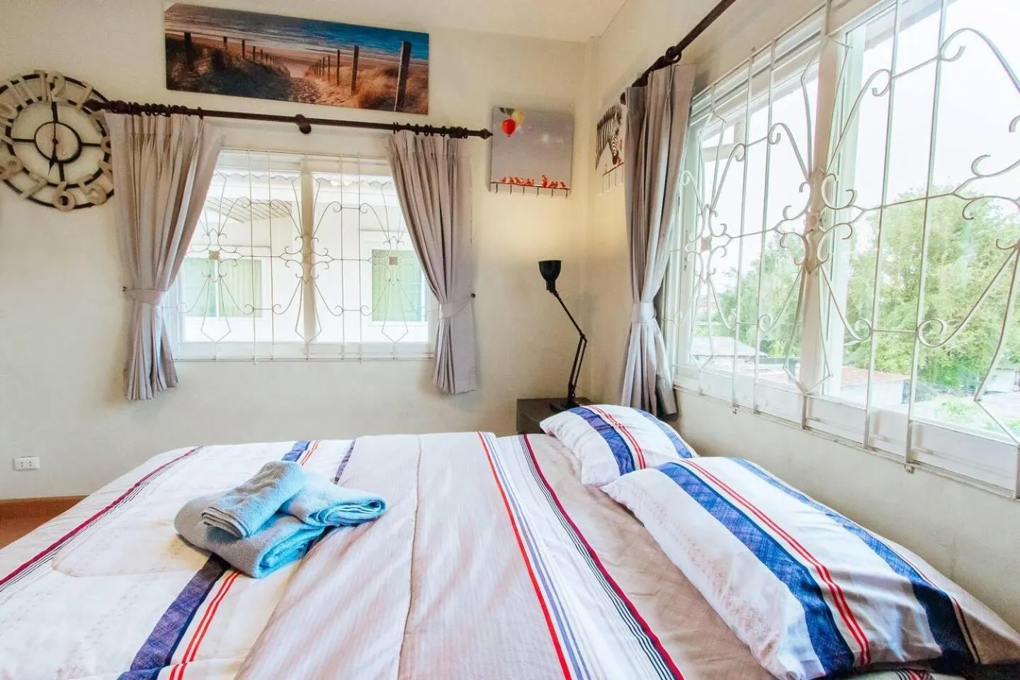 Bed in Captivating 3-Bed Villa in Muang Pattaya