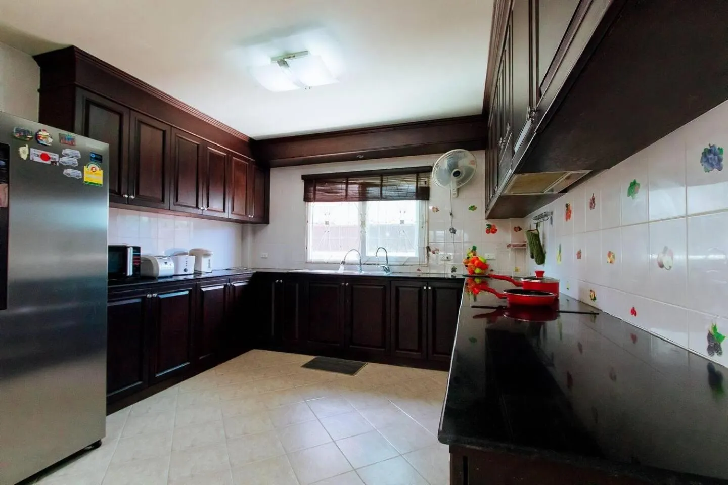 Photo of the whole room in Captivating 3-Bed Villa in Muang Pattaya