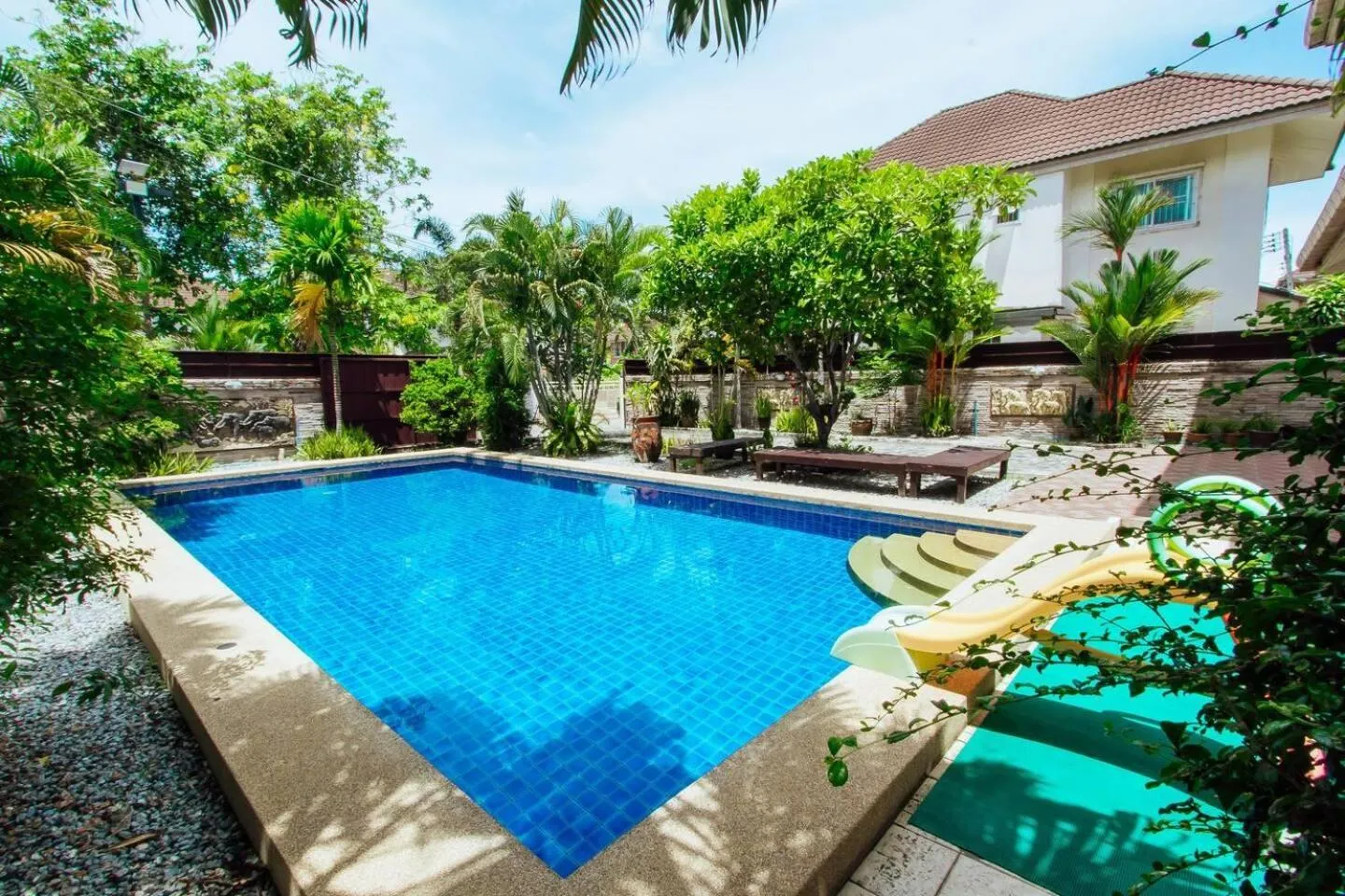 Captivating 3-Bed Villa in Muang Pattaya