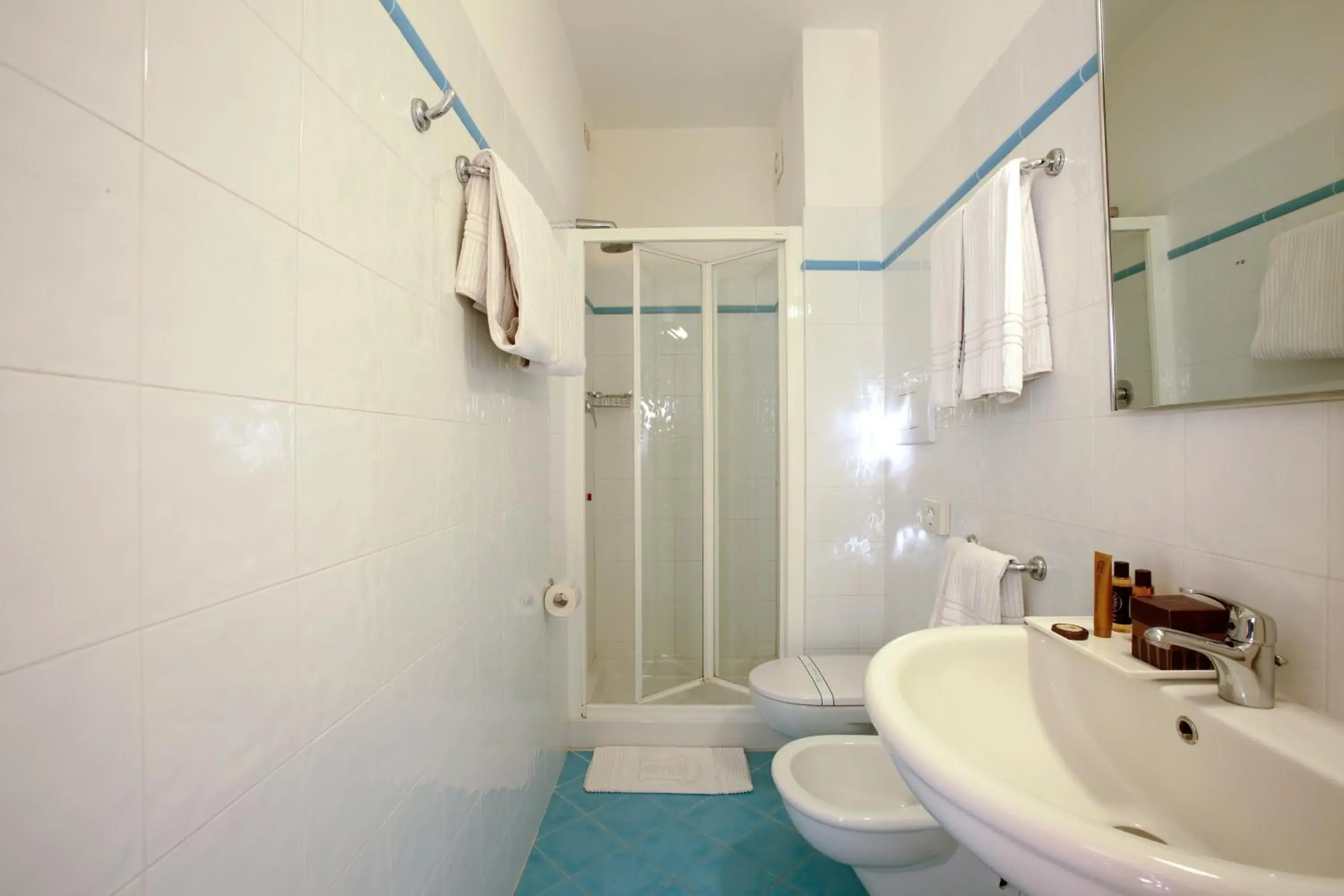 Twin Room - single occupancy in Giotto B&B Twin Room - single occupancy in Giotto B&B