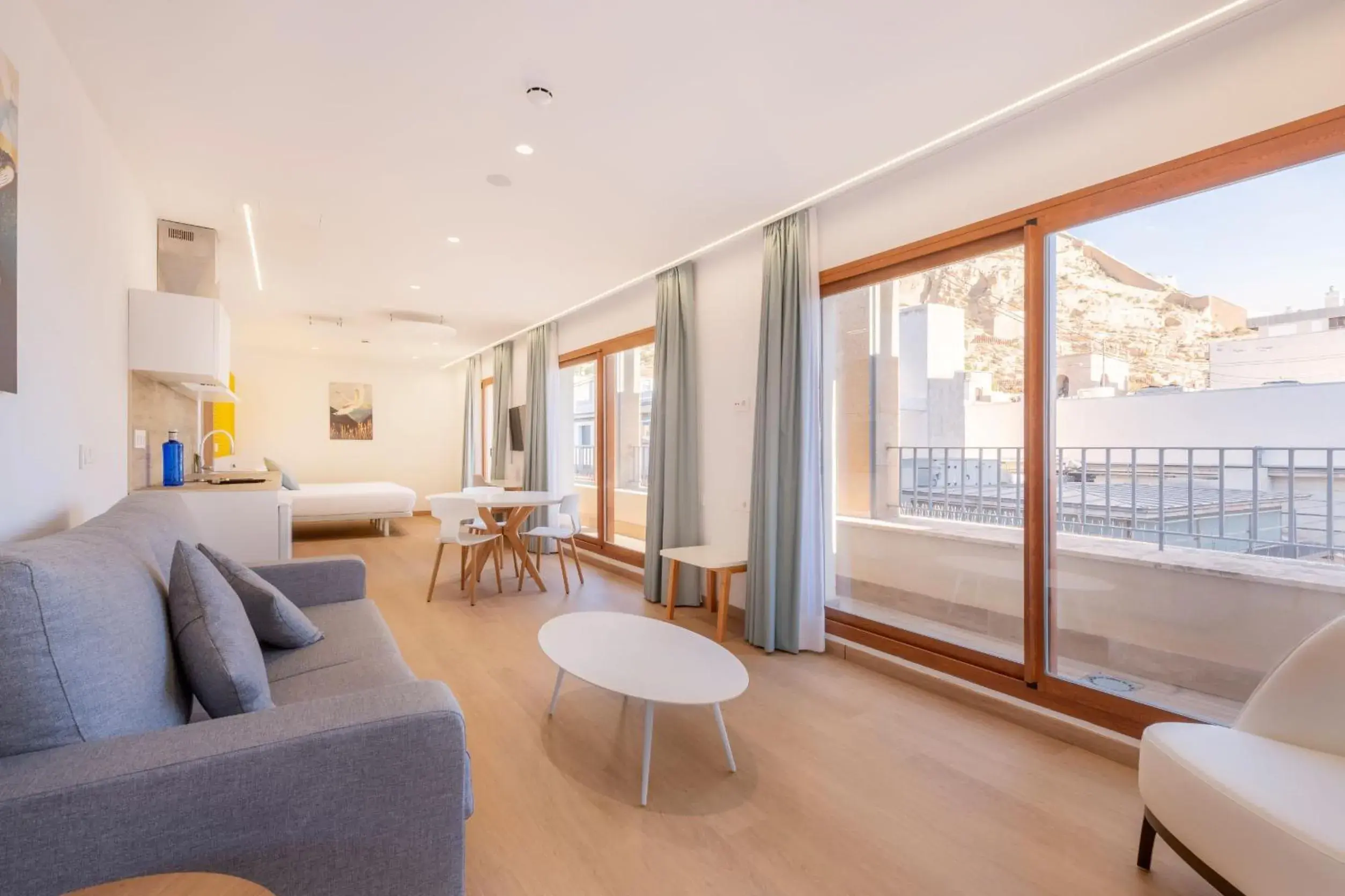 Deluxe Apartment in Odyssey Rooms Alicante Deluxe Apartment in Odyssey Rooms Alicante