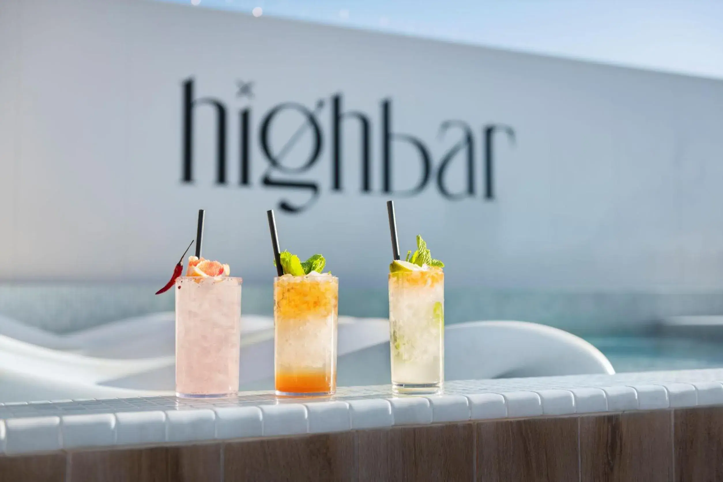 Lounge or bar in Odyssey Rooms Alicante Lounge or bar in Odyssey Rooms Alicante