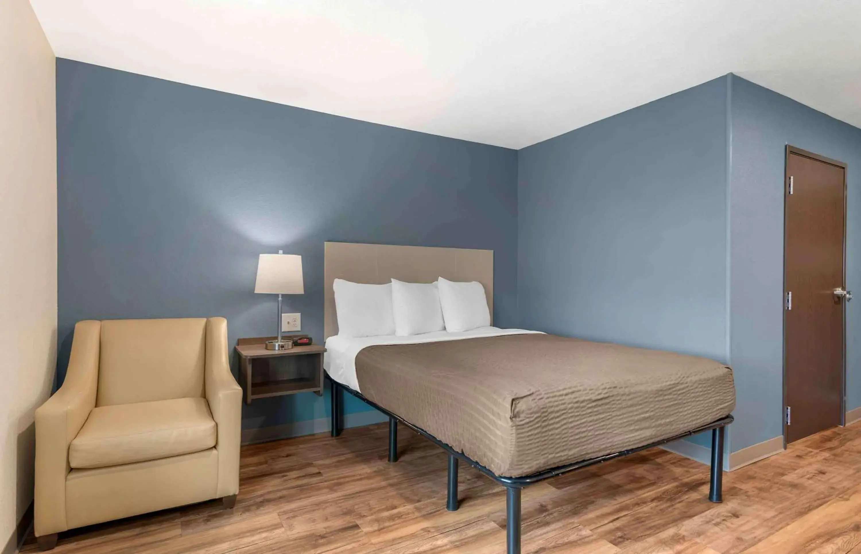 Bedroom, Bed in Extended Stay America Suites - Atlanta - Lithia Springs