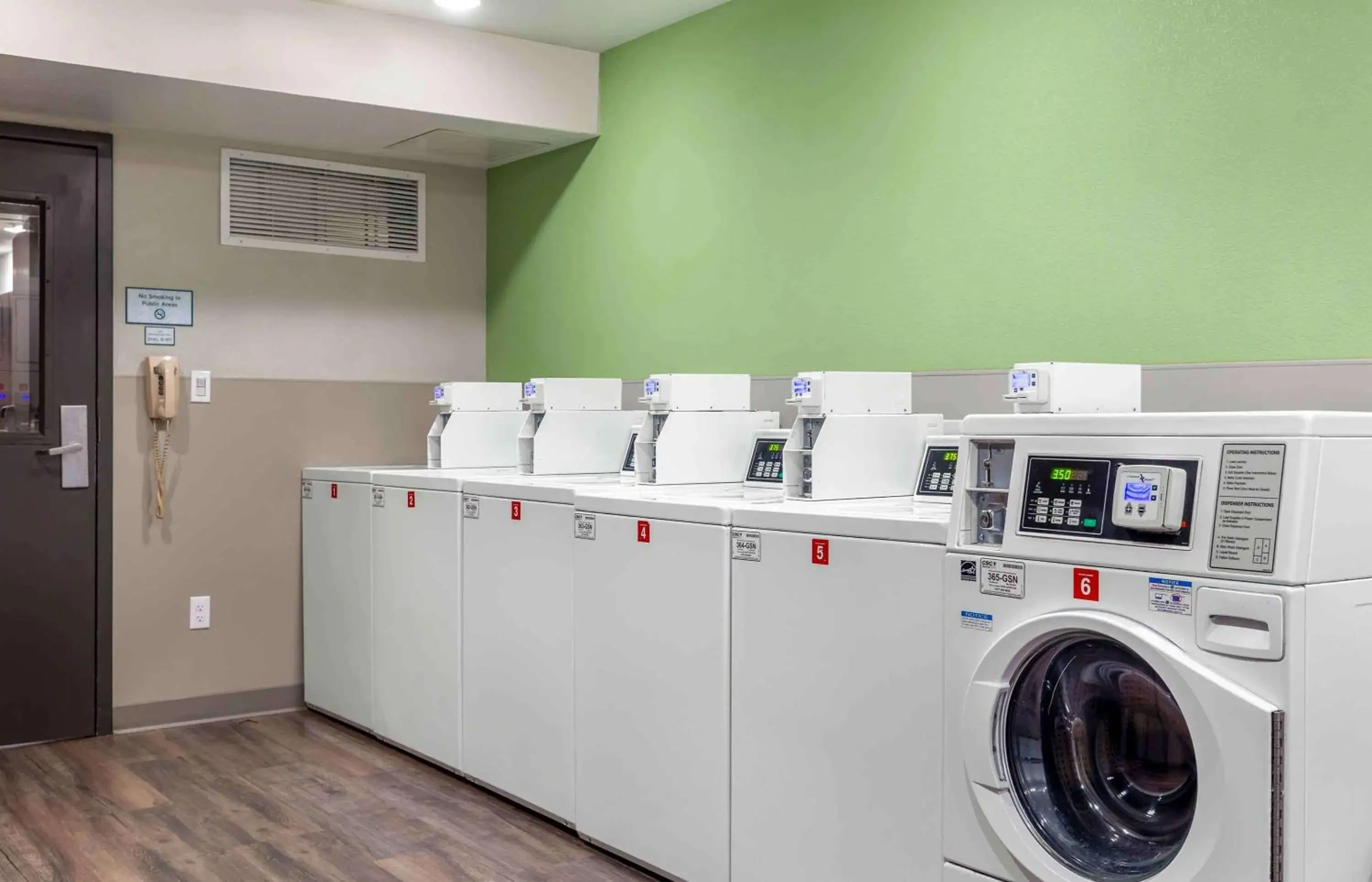 Property building in Extended Stay America Suites - Boston - Saugus Property building in Extended Stay America Suites - Boston - Saugus