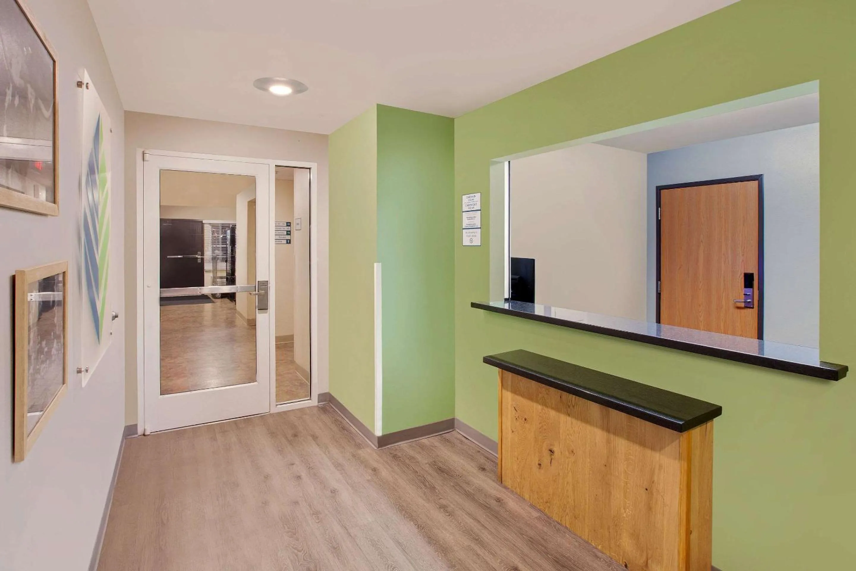 Lobby or reception in WoodSpring Suites Brownsville