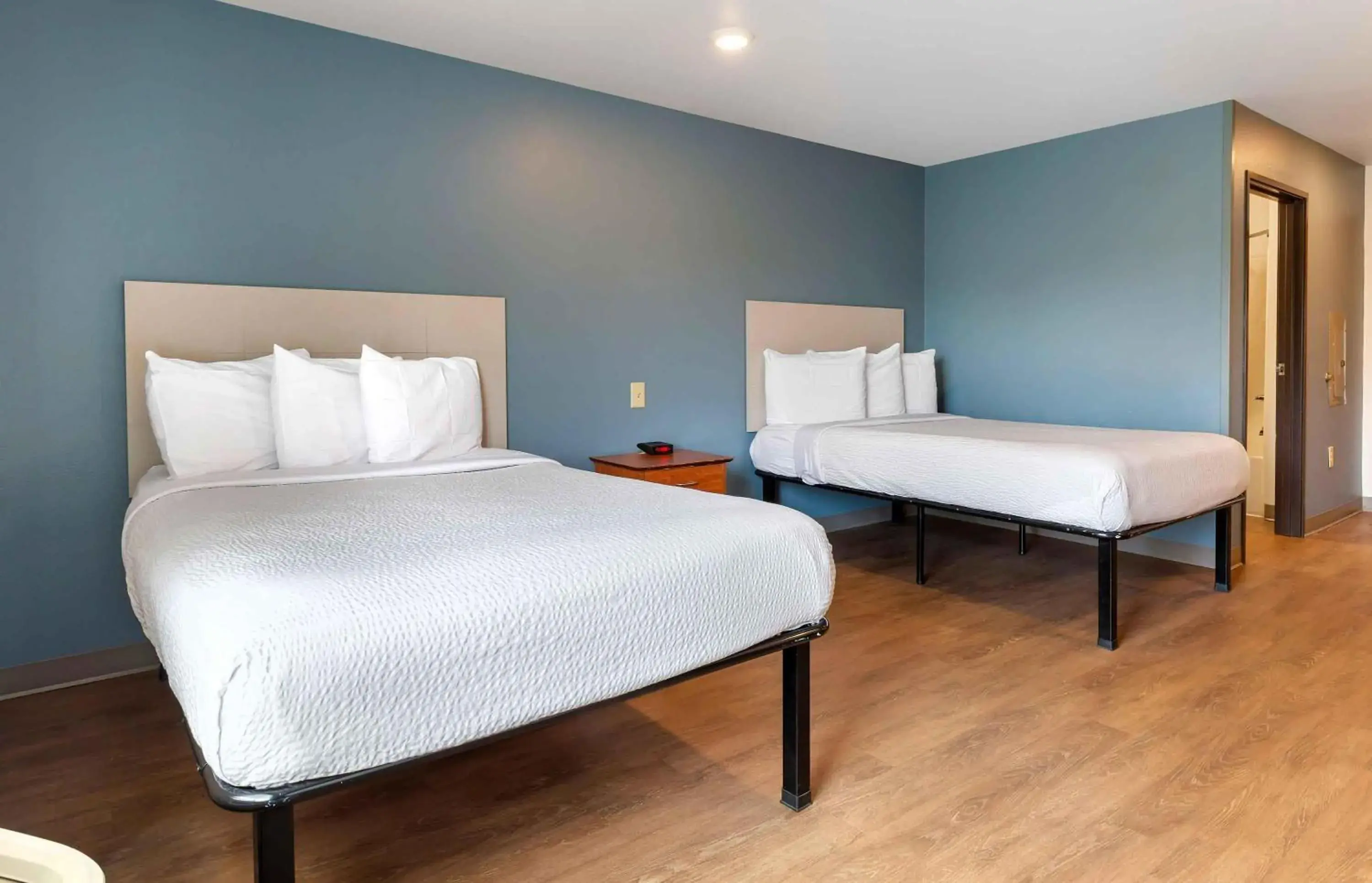 Bedroom, Bed in Extended Stay America Select Suites - Fayetteville Bedroom, Bed in Extended Stay America Select Suites - Fayetteville