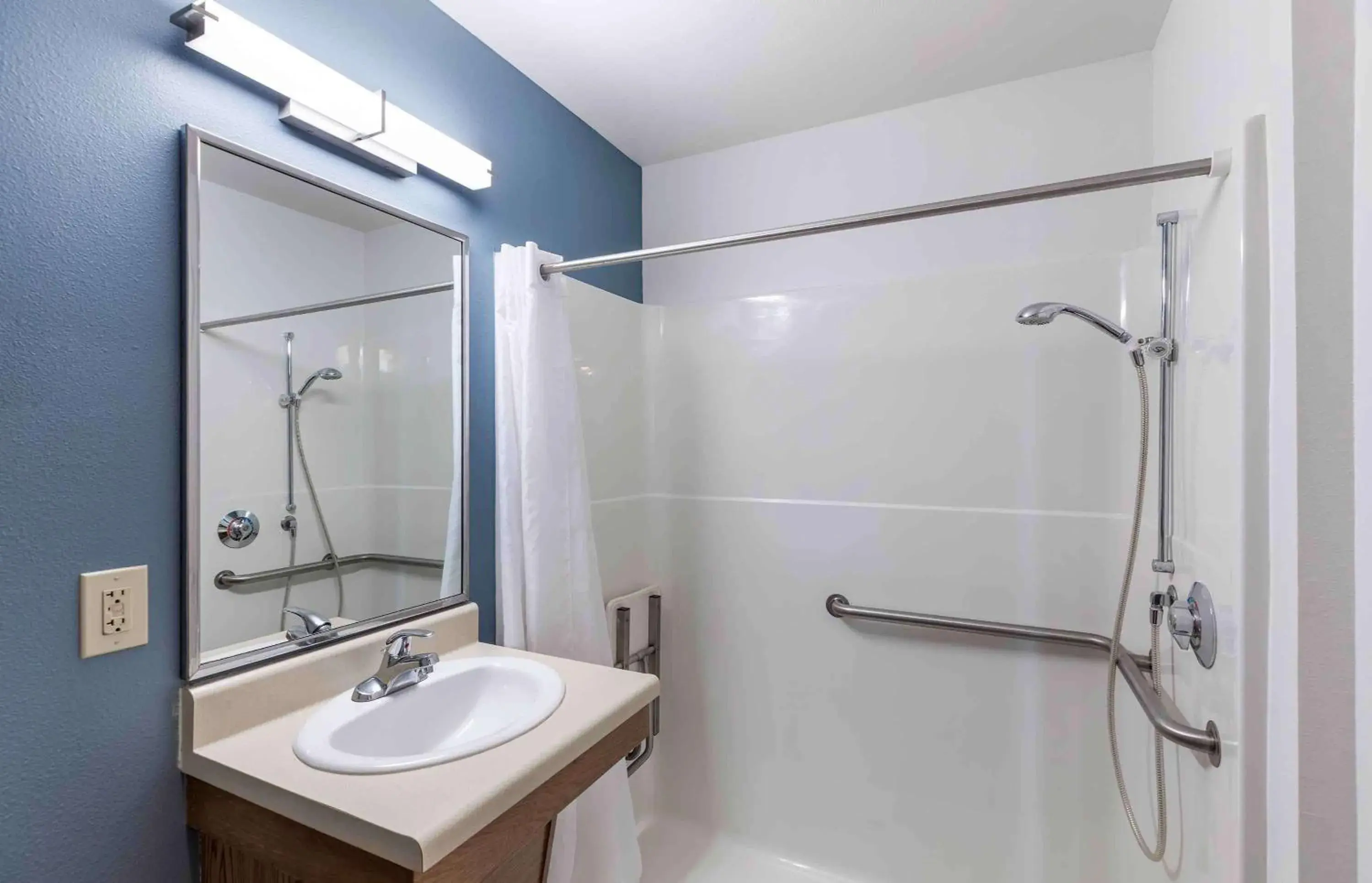 Bathroom in Extended Stay America Select Suites - Firestone Bathroom in Extended Stay America Select Suites - Firestone