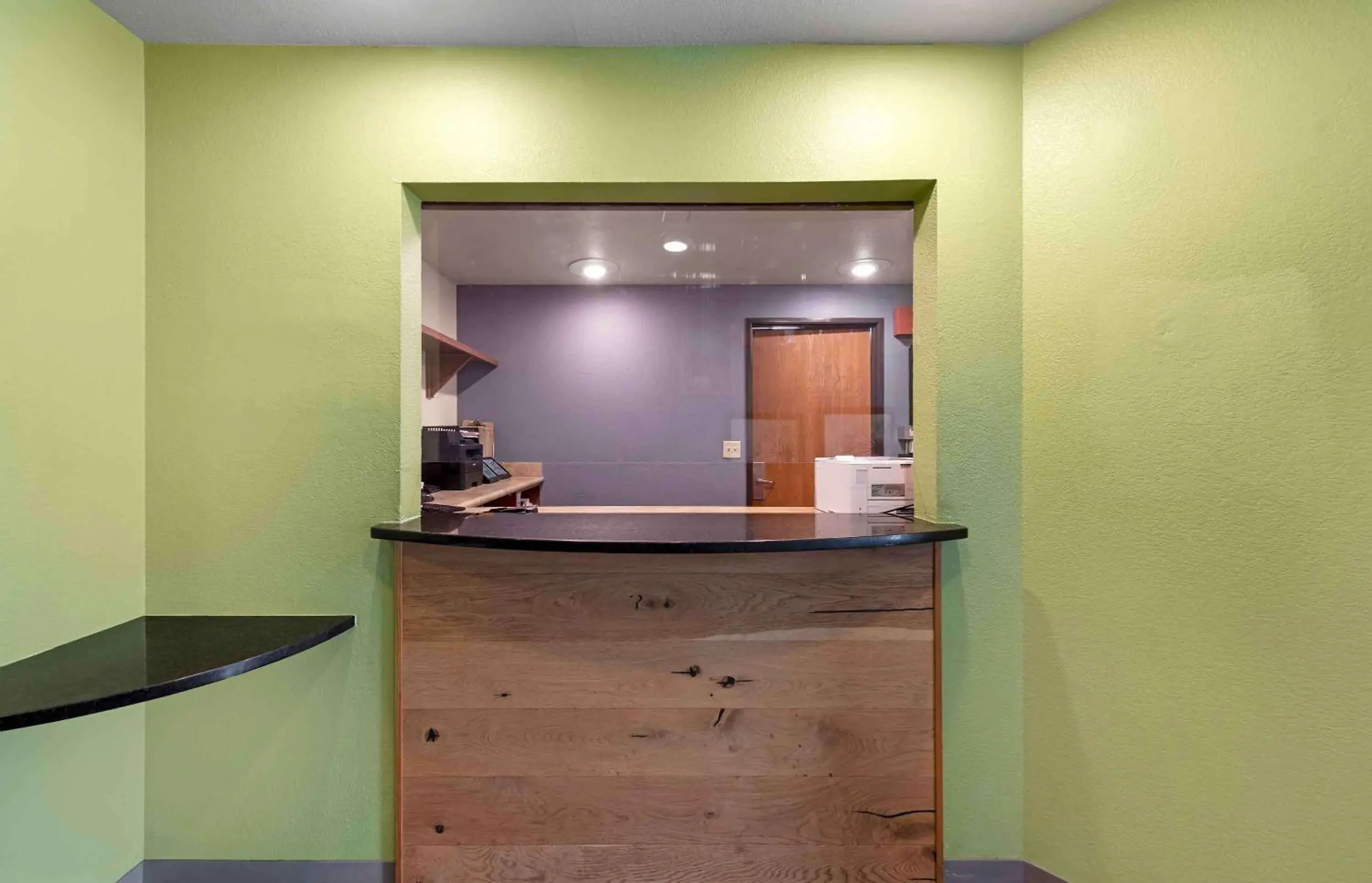 Lobby or reception, Lobby/Reception in Extended Stay America Select Suites - Montgomery