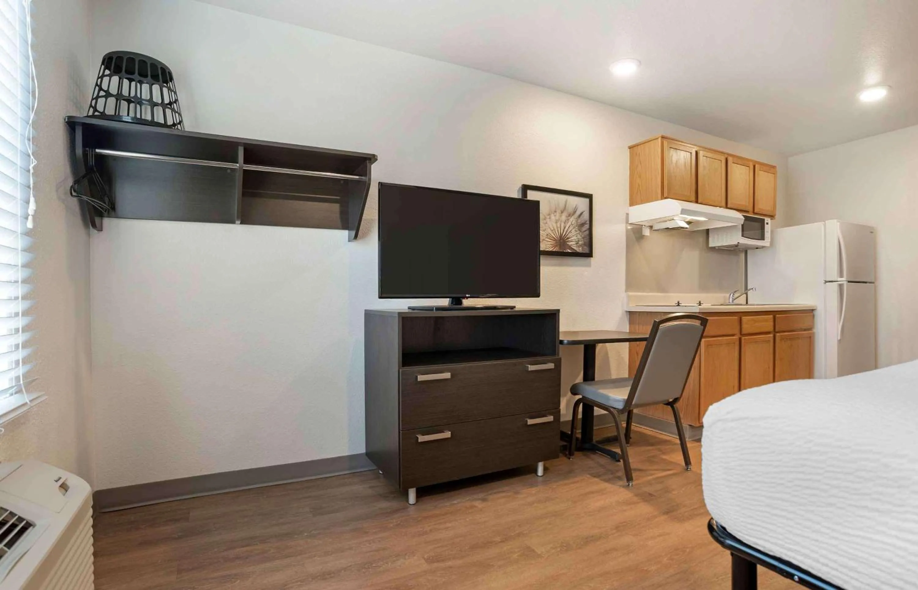 Bedroom in Extended Stay America Select Suites - Panama City - Callaway