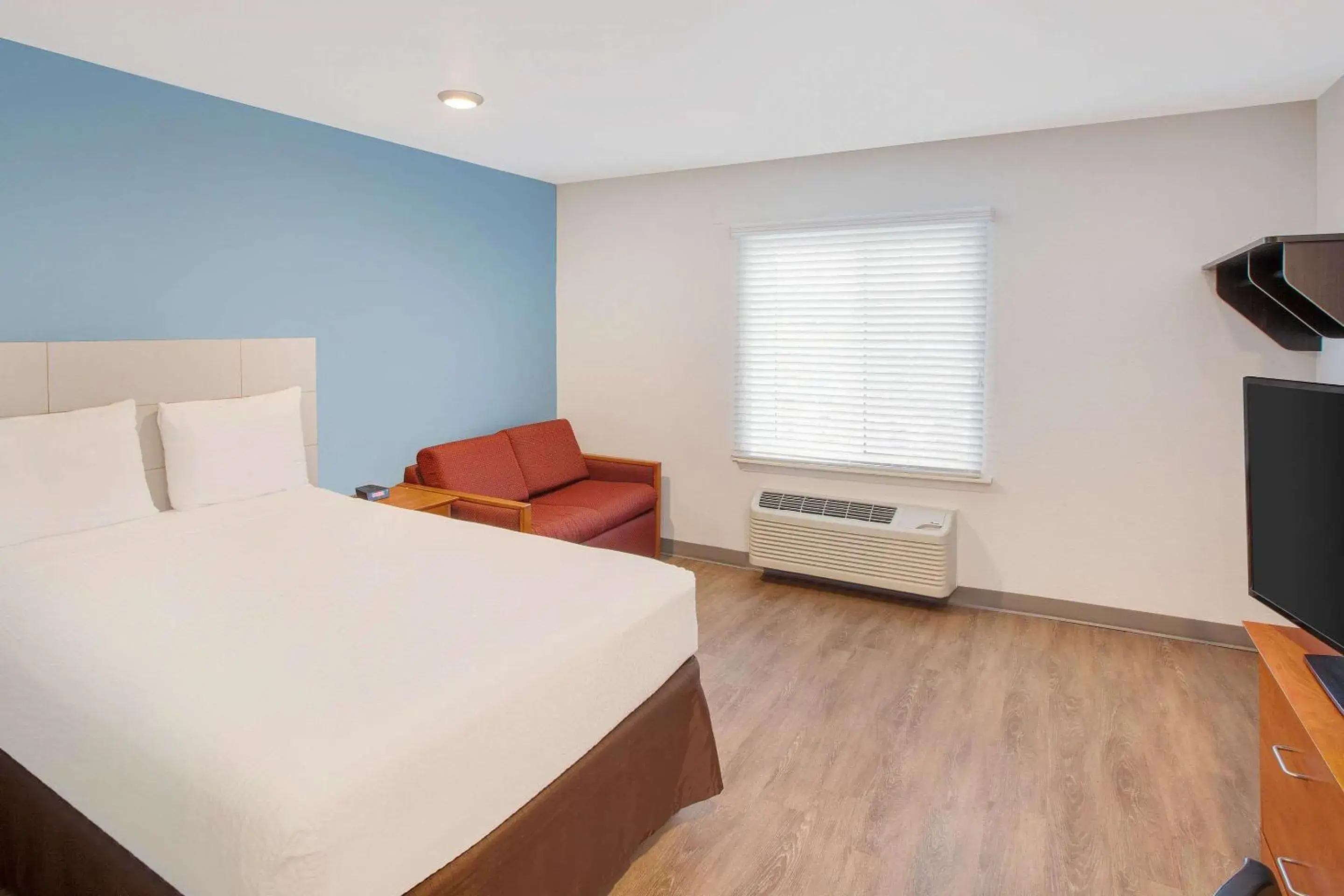 Photo of the whole room, Bed in WoodSpring Suites Pharr Photo of the whole room, Bed in WoodSpring Suites Pharr