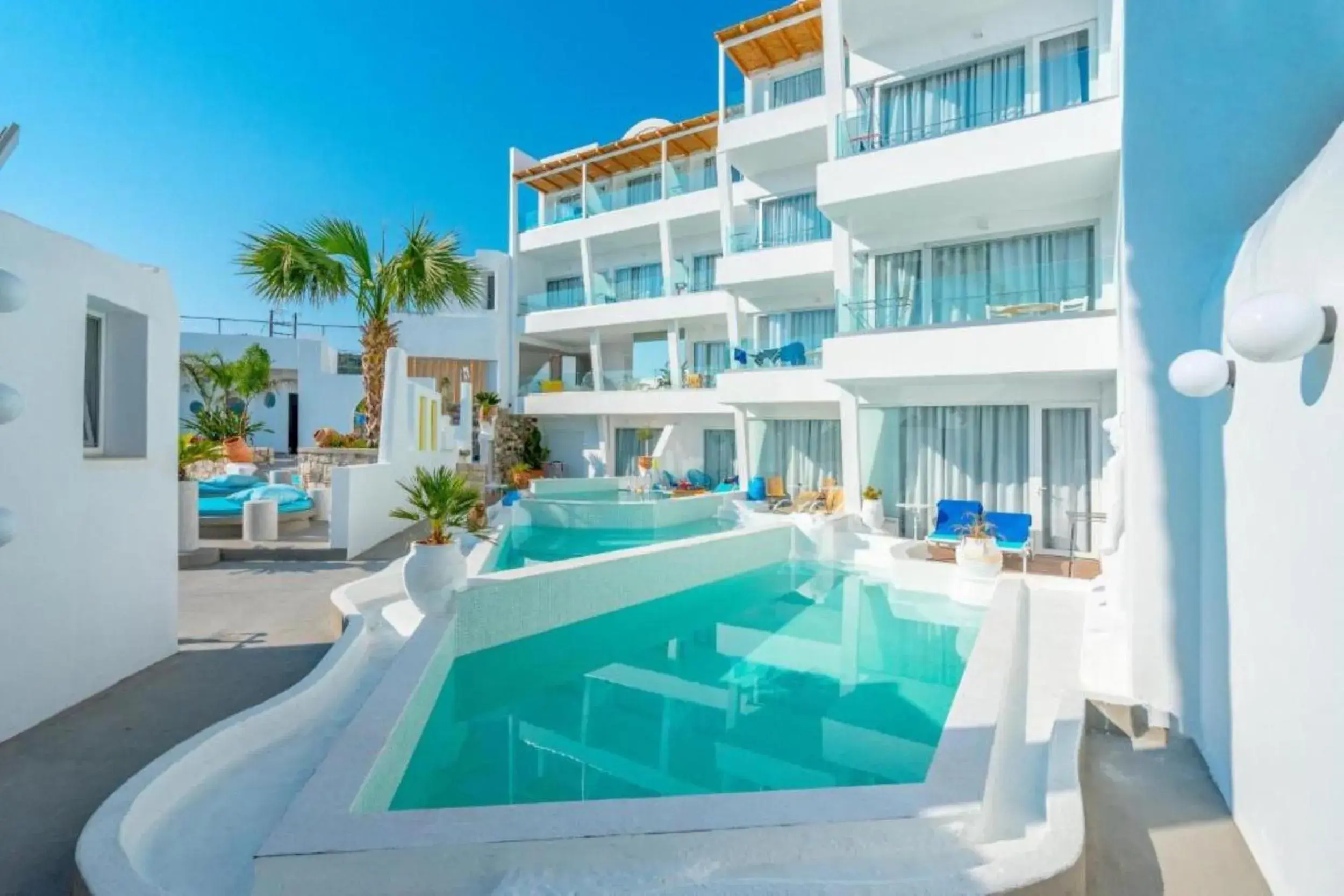 Property building in Kouros Home & Suites Property building in Kouros Home & Suites