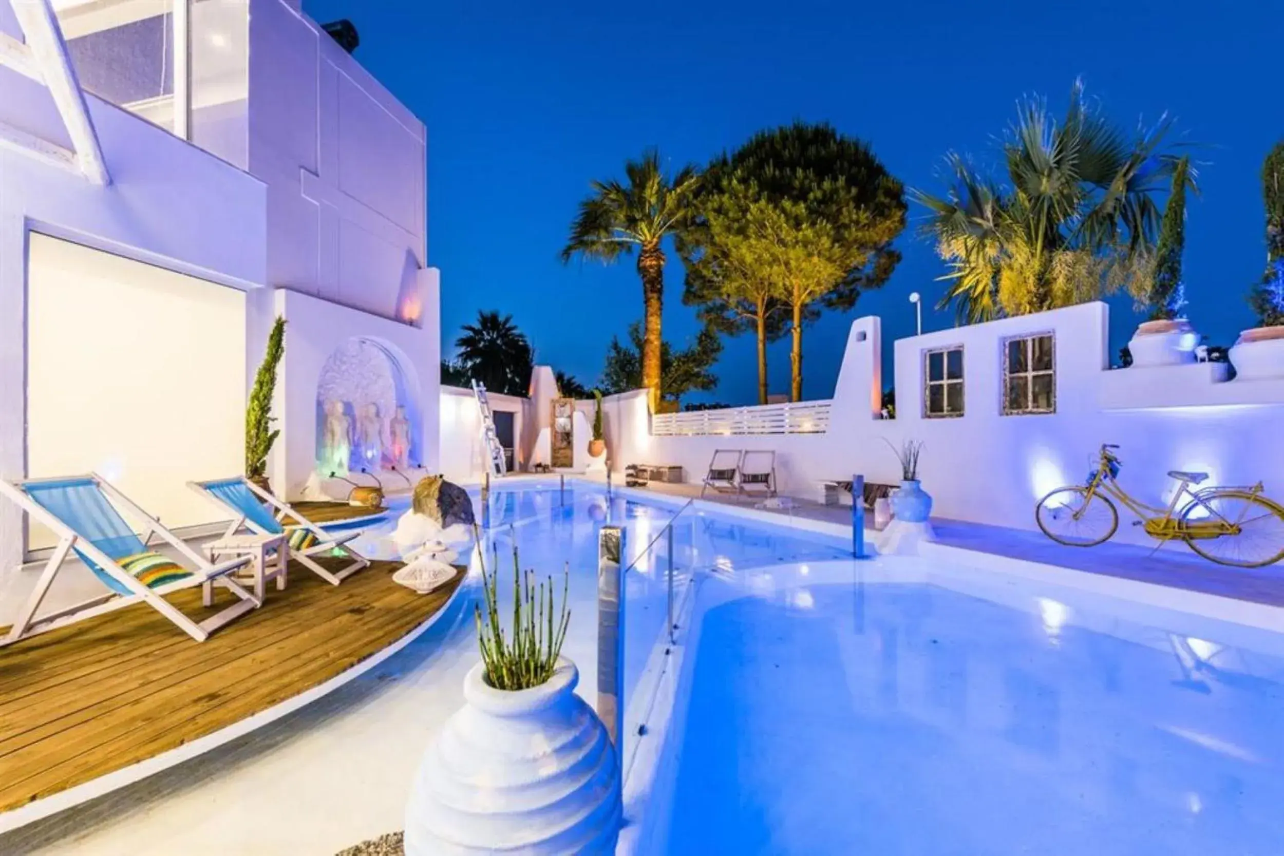 Property building in Kouros Home & Suites Property building in Kouros Home & Suites