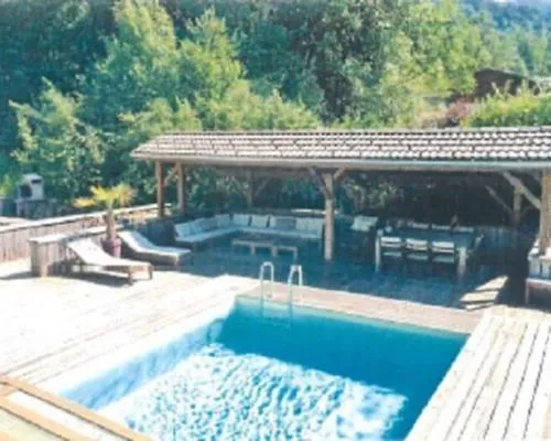 Pool view in Chalet Esprit