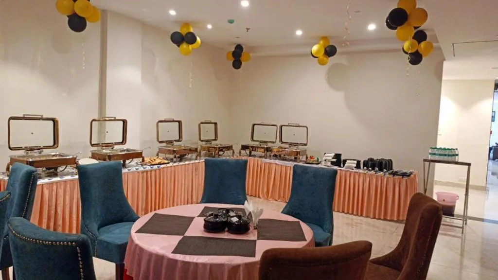 Hotel West End View A Unit of Hotel SC Residency