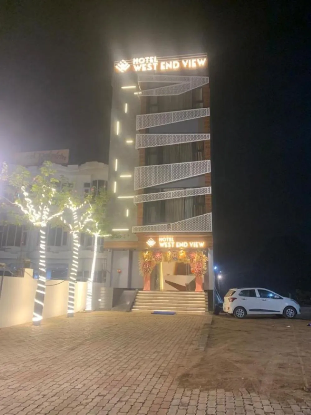 Hotel West End View A Unit of Hotel SC Residency