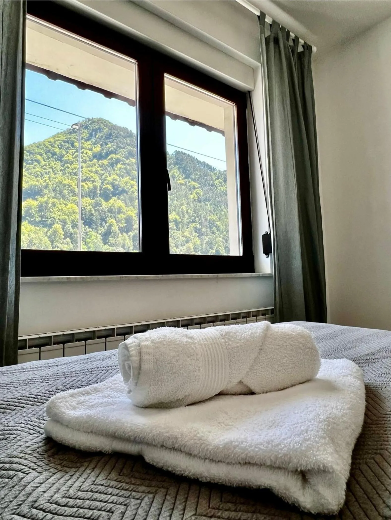 Bedroom, Bed in All Seasons Apartments Laško