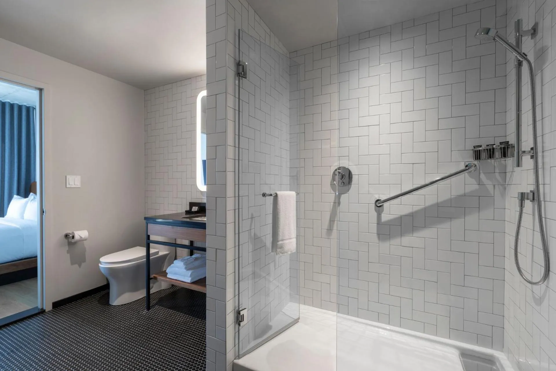 Bathroom in Hyatt Centric Montreal