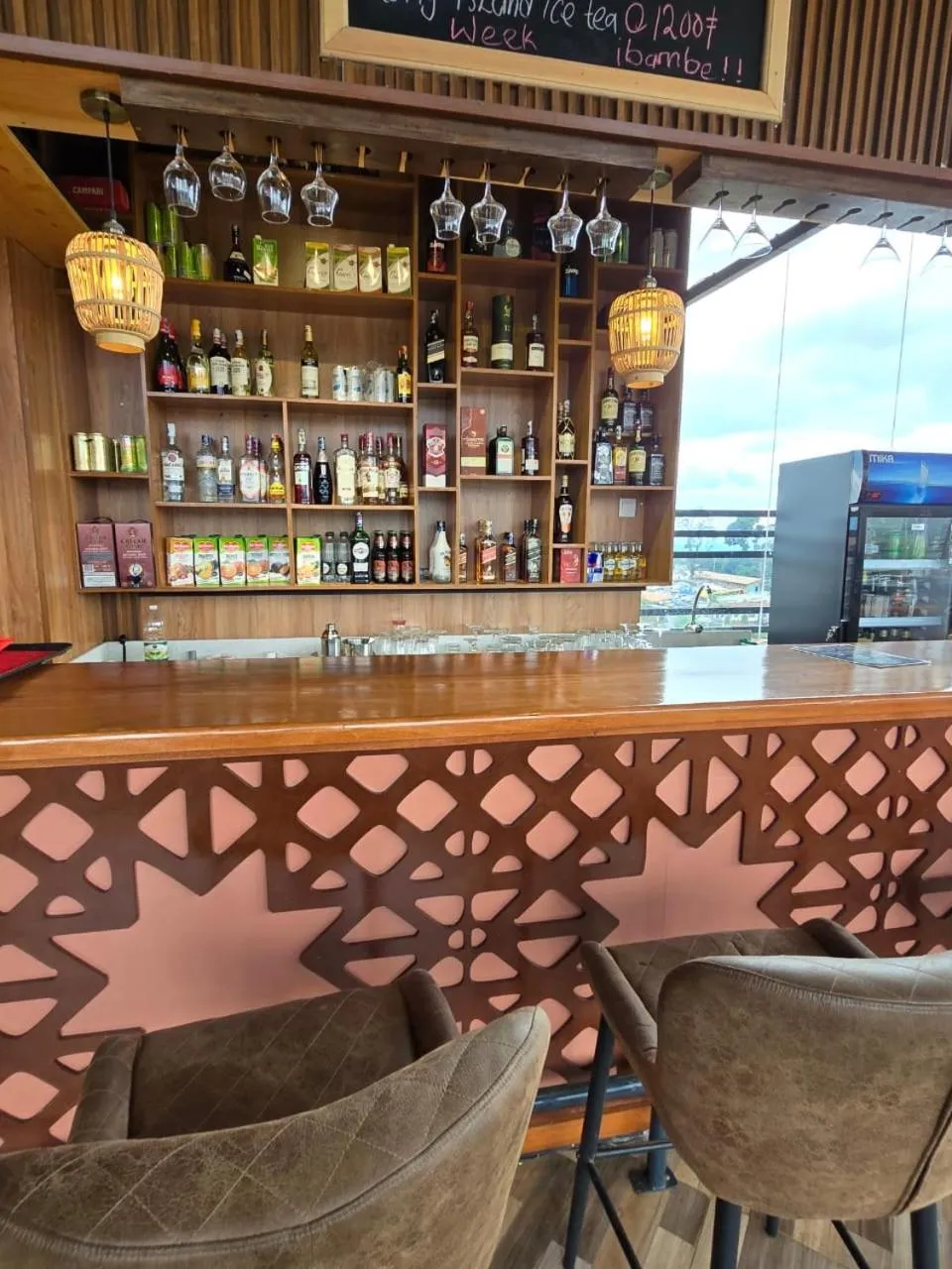 Lounge or bar in LA BEILA HOTEL MERU