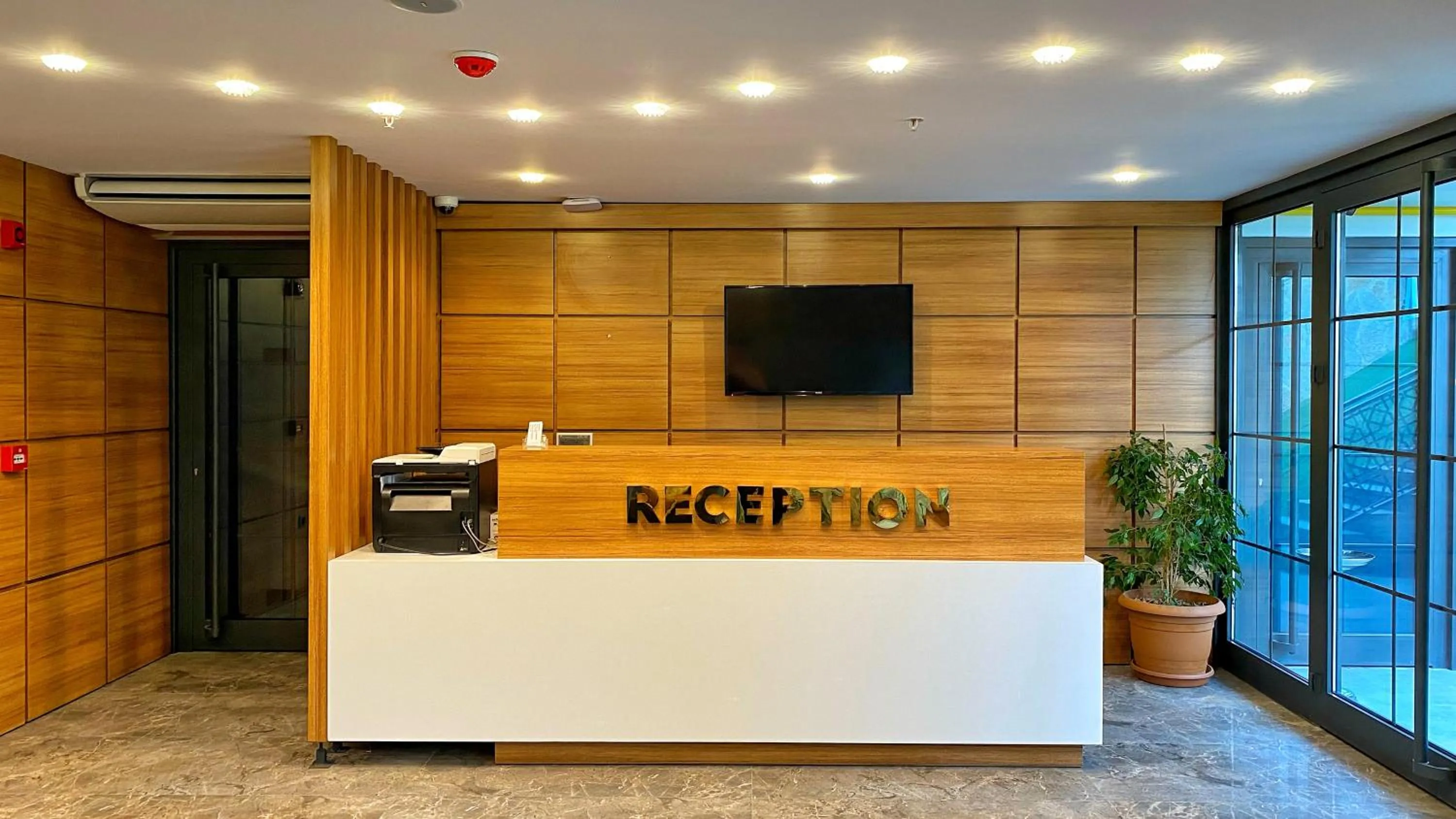 Lobby or reception in Heaven Suite Hotel