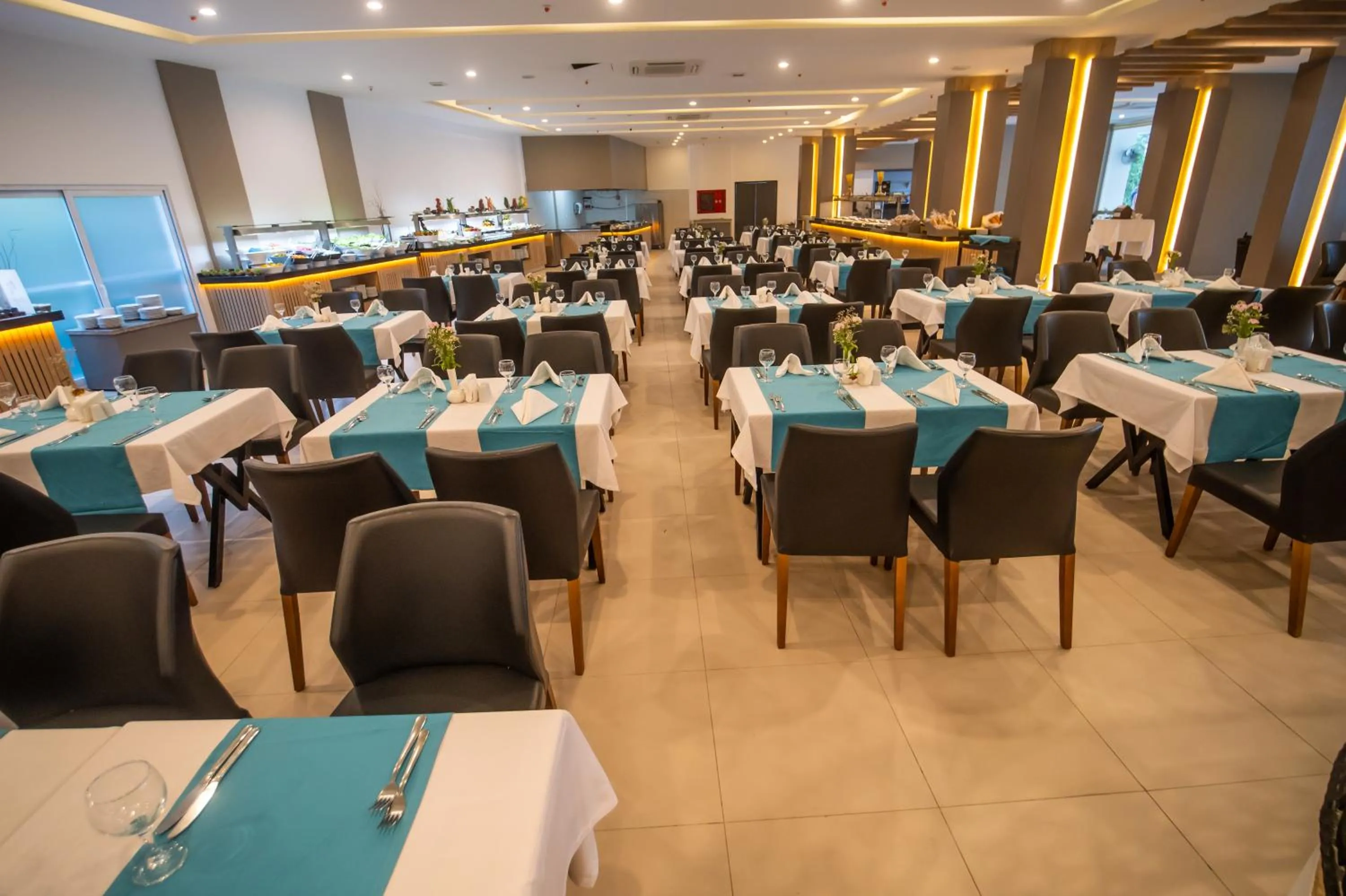 Restaurant/places to eat in Viking Garden Hotel