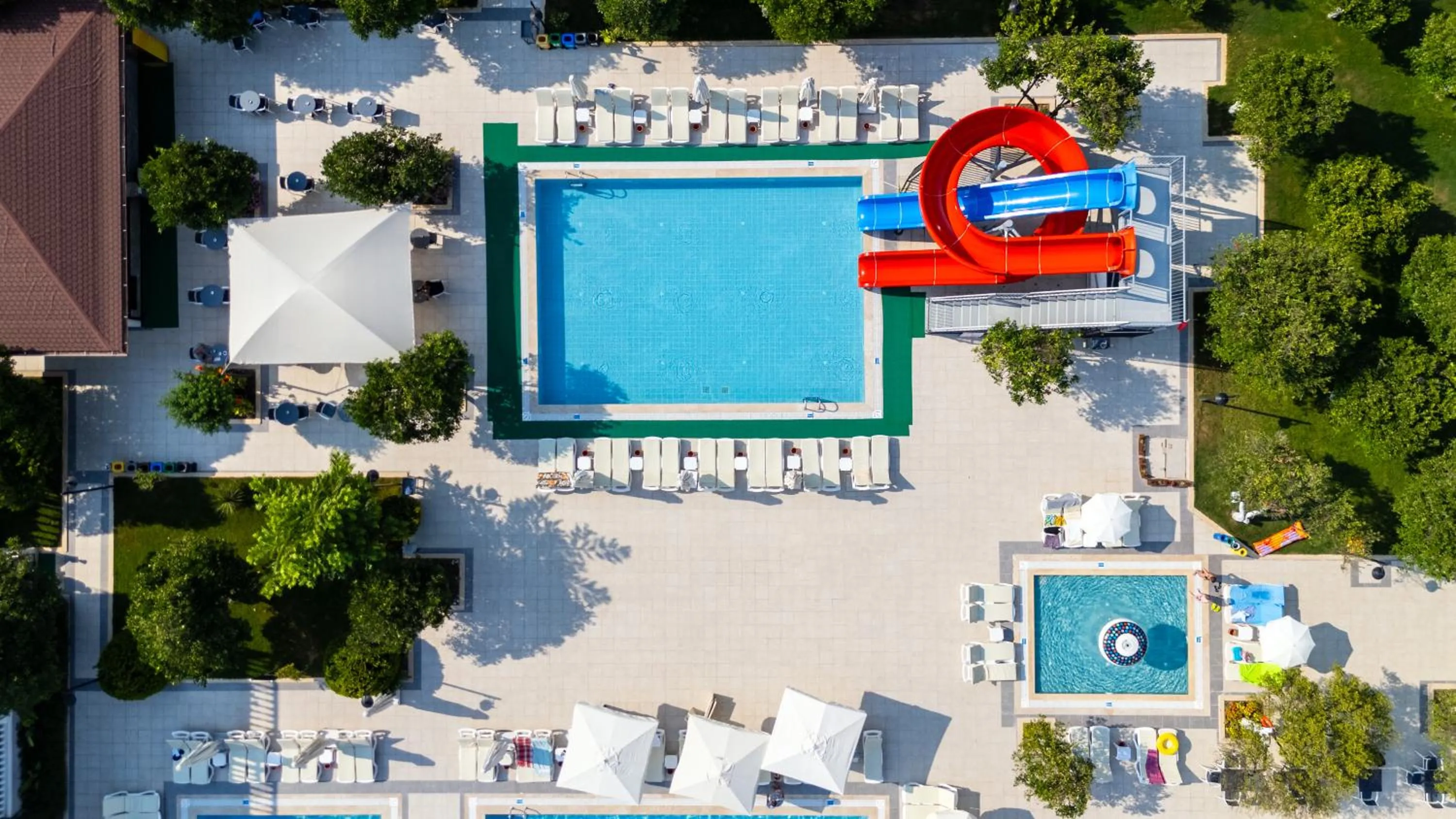 Day in Viking Garden Hotel