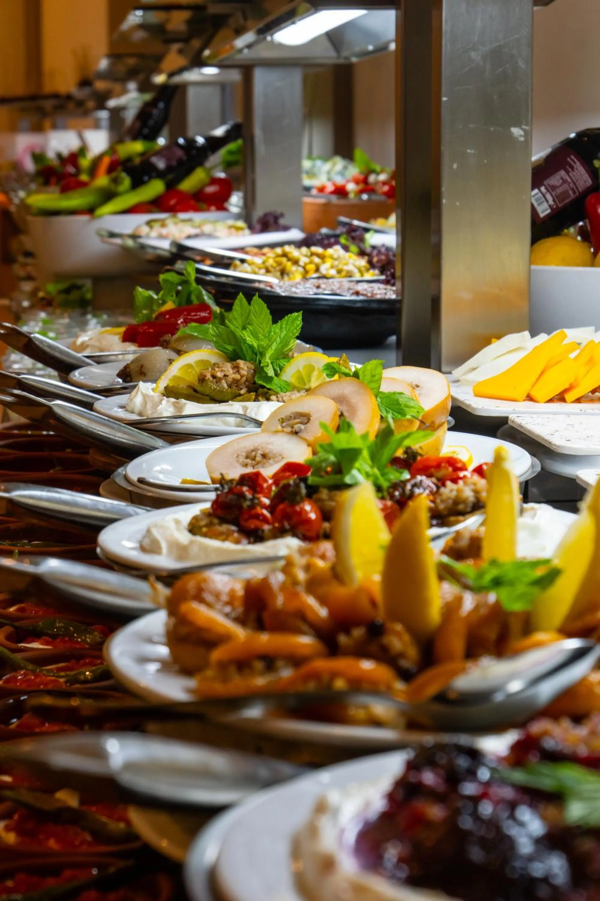 Food and drinks in Viking Garden Hotel