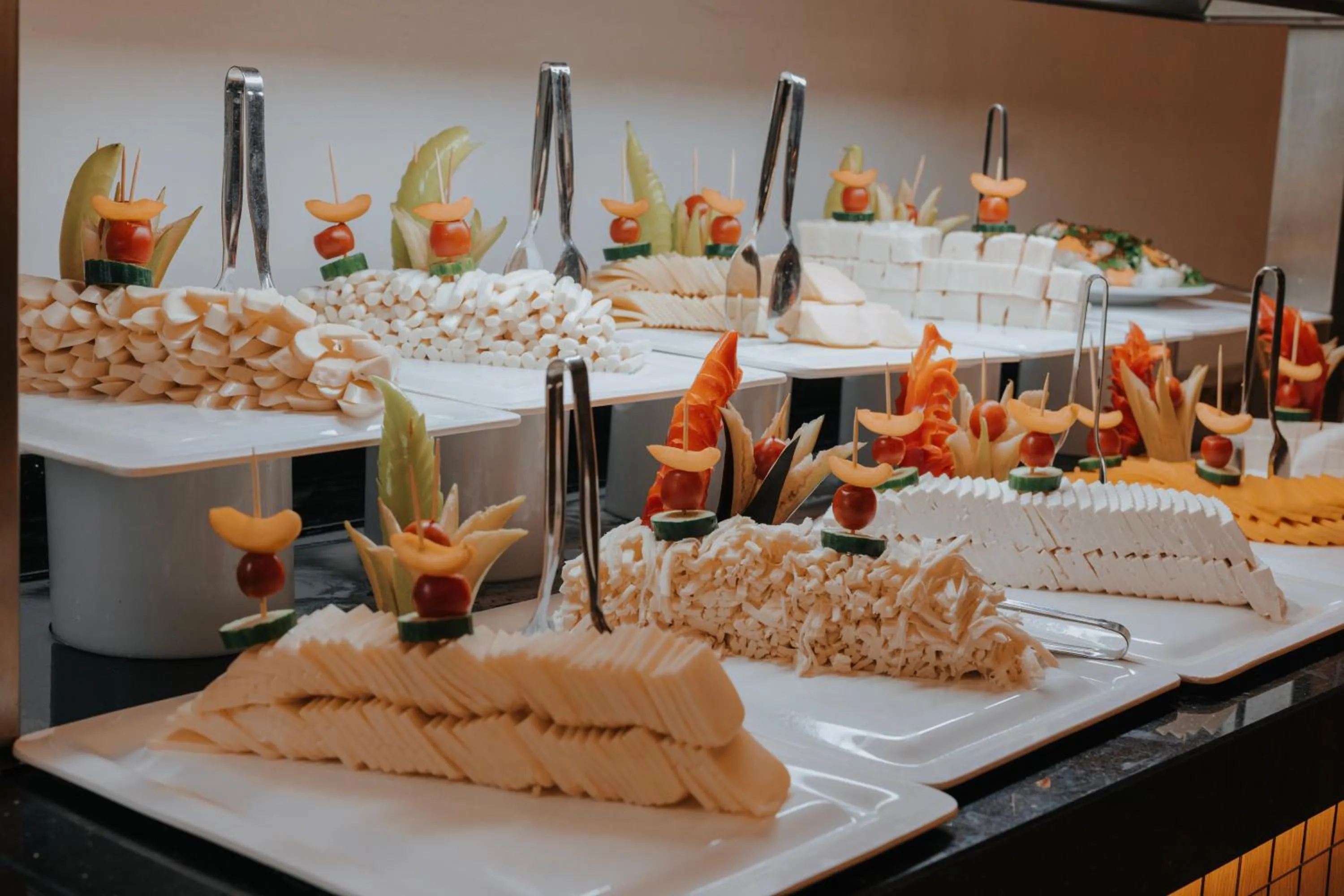 Food and drinks in Viking Garden Hotel