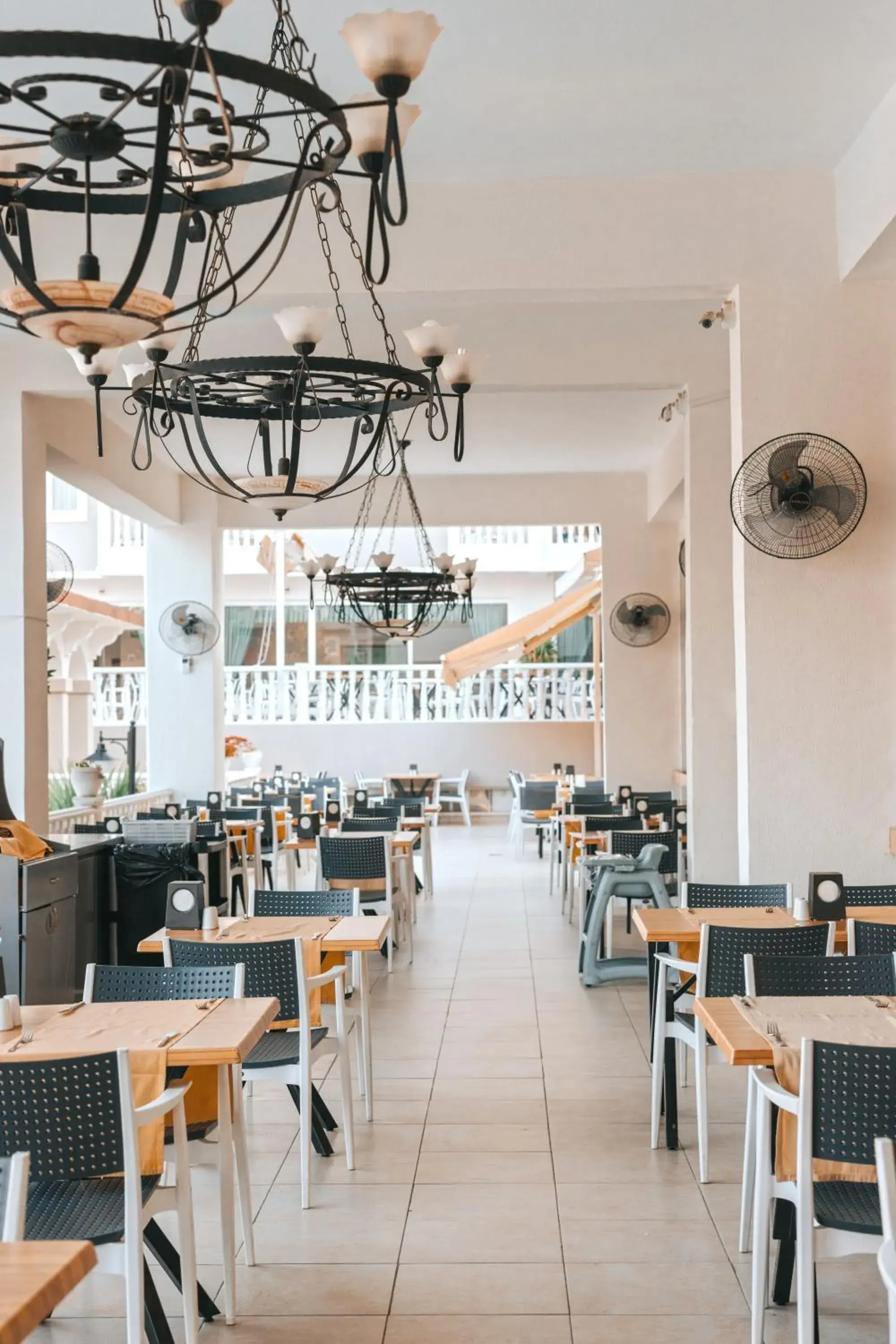 Restaurant/places to eat in Viking Garden Hotel Restaurant/places to eat in Viking Garden Hotel