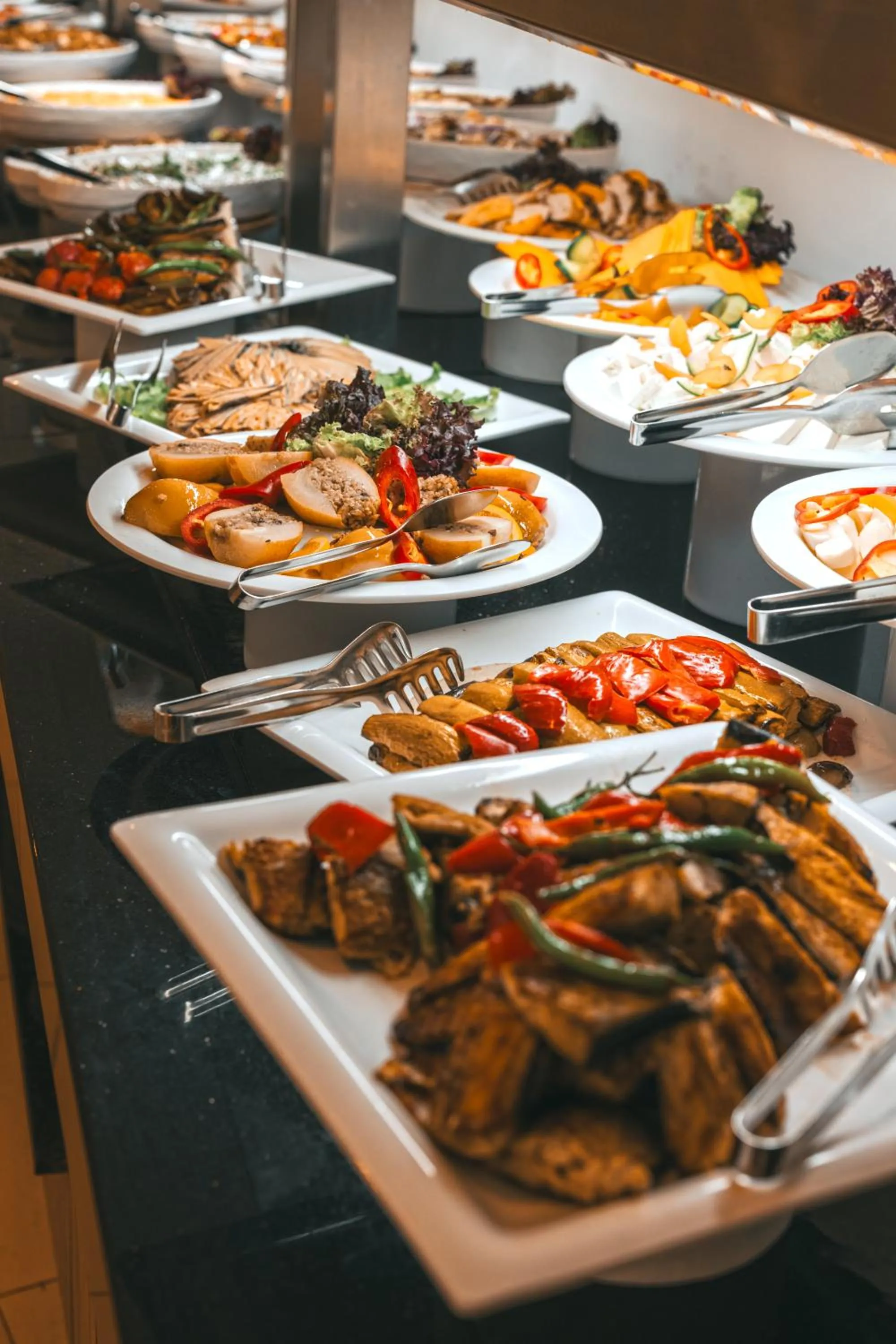 Food and drinks in Viking Garden Hotel