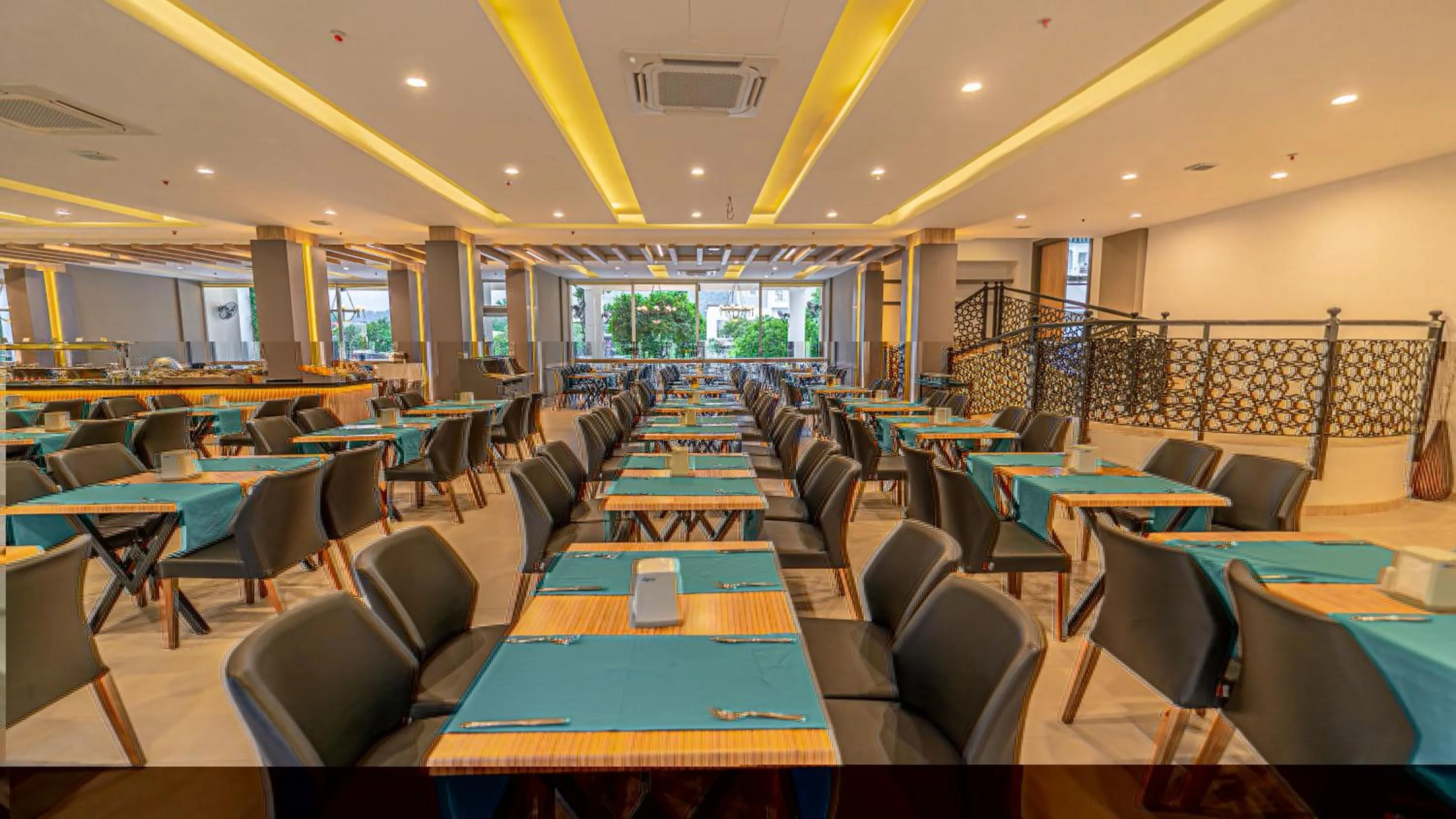 Restaurant/places to eat in Viking Garden Hotel