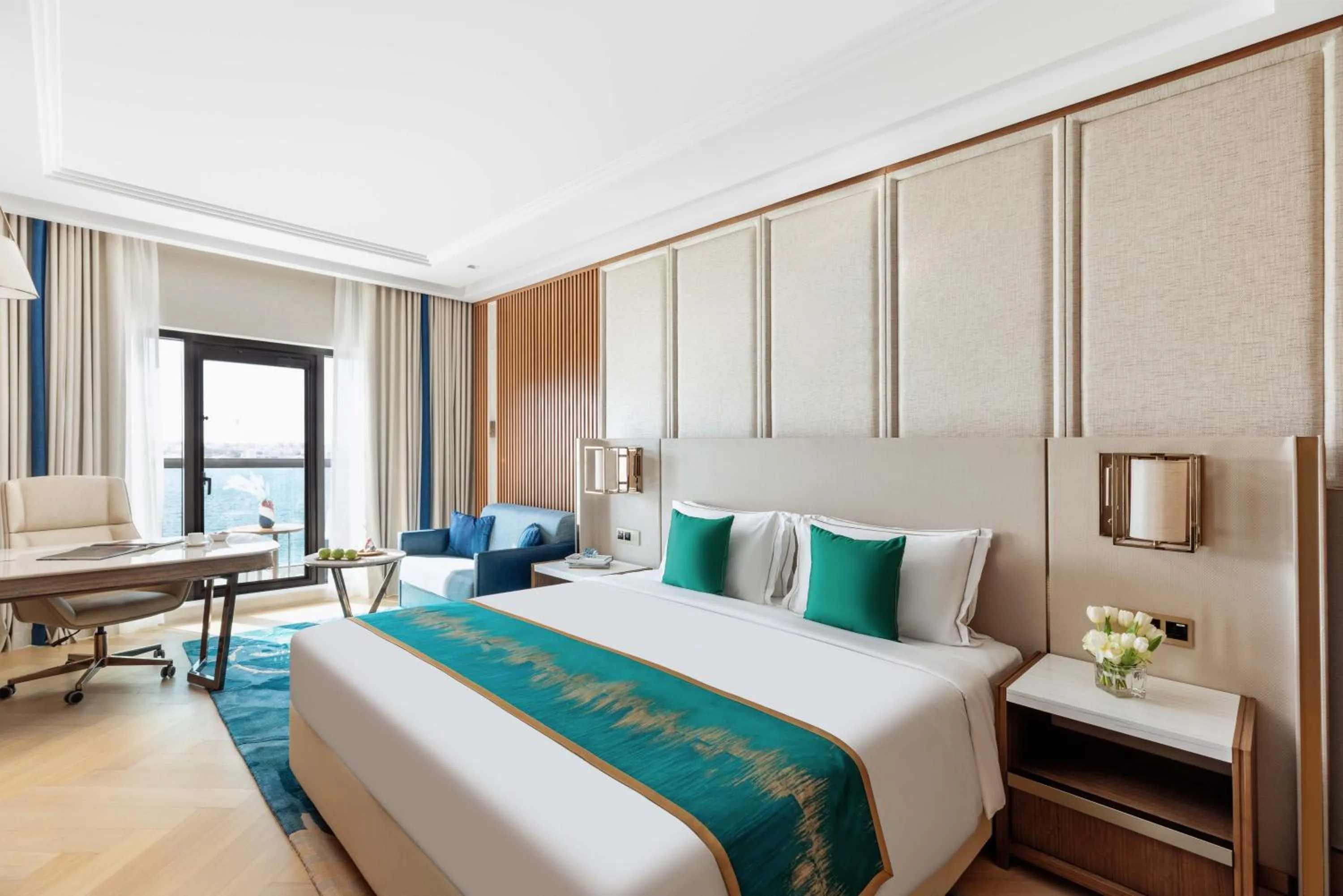 Bed in Taj Exotica Resort & Spa, The Palm, Dubai