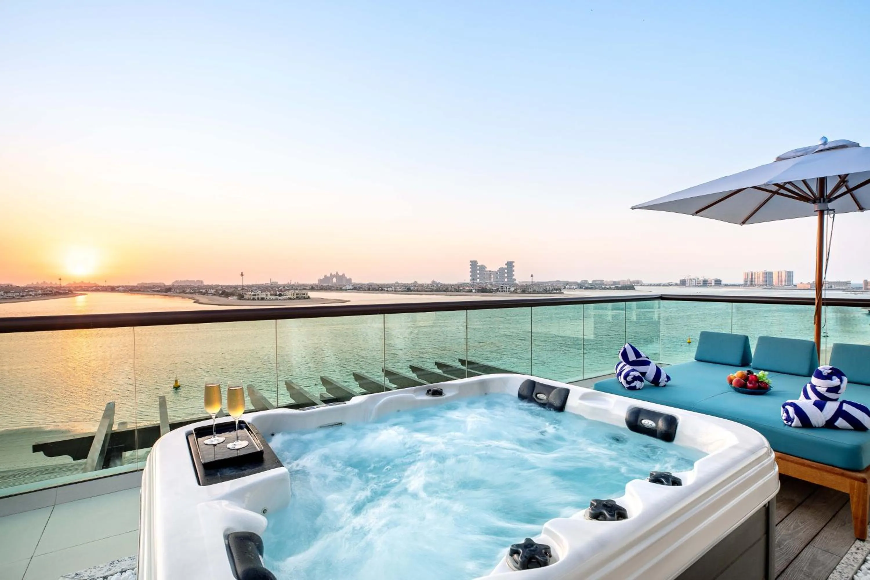 Balcony/Terrace in Taj Exotica Resort & Spa, The Palm, Dubai