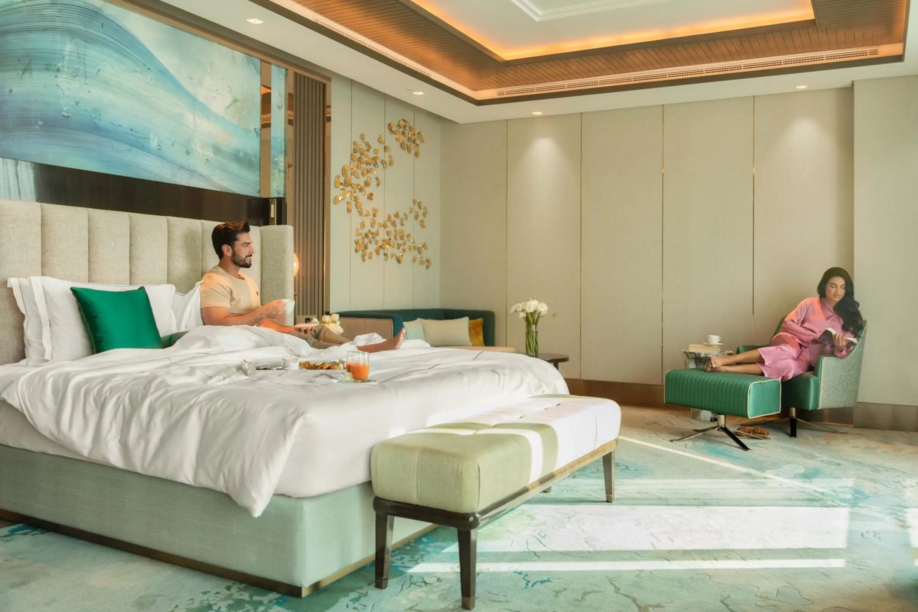 Bedroom, Bed in Taj Exotica Resort & Spa, The Palm, Dubai