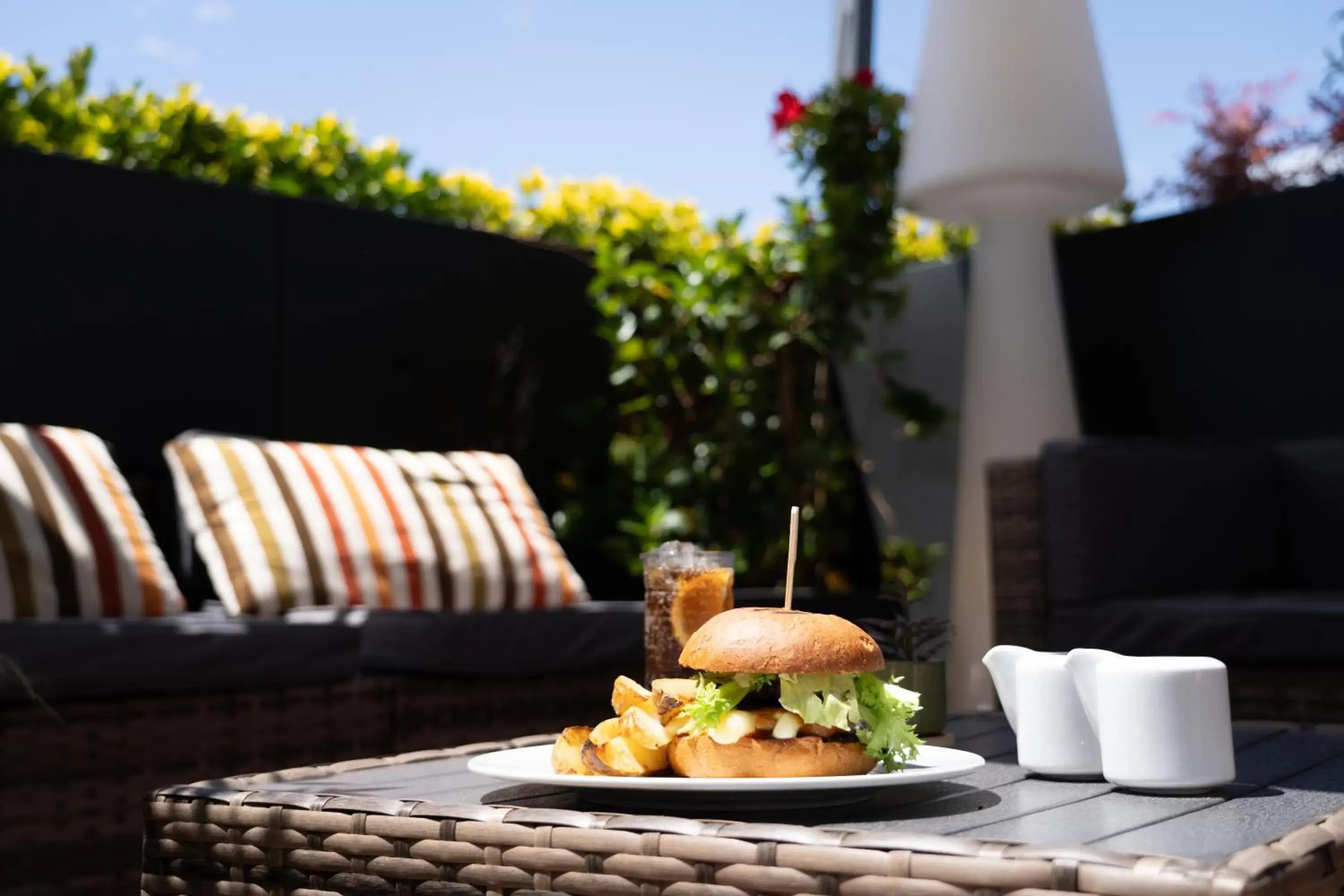 Restaurant/places to eat in Warmthotel Restaurant/places to eat in Warmthotel